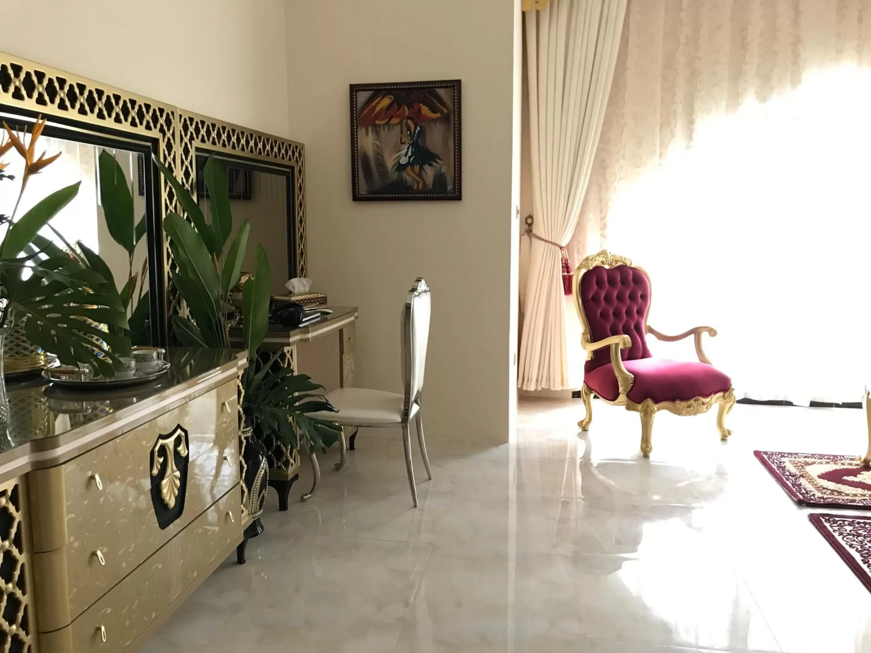 Living room in Madinat Al Bahr Business & Spa Hotel