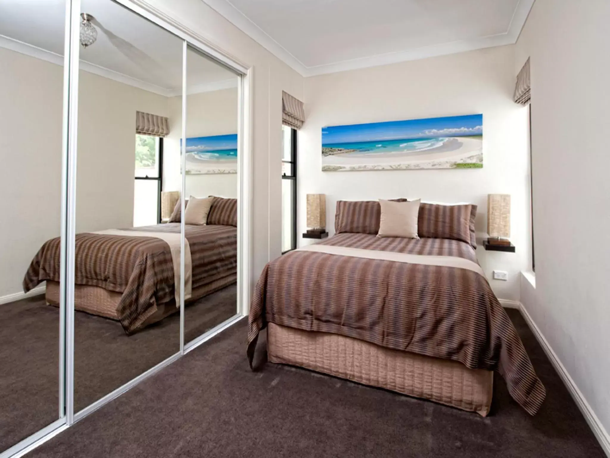 Bed in Dolphin Shores