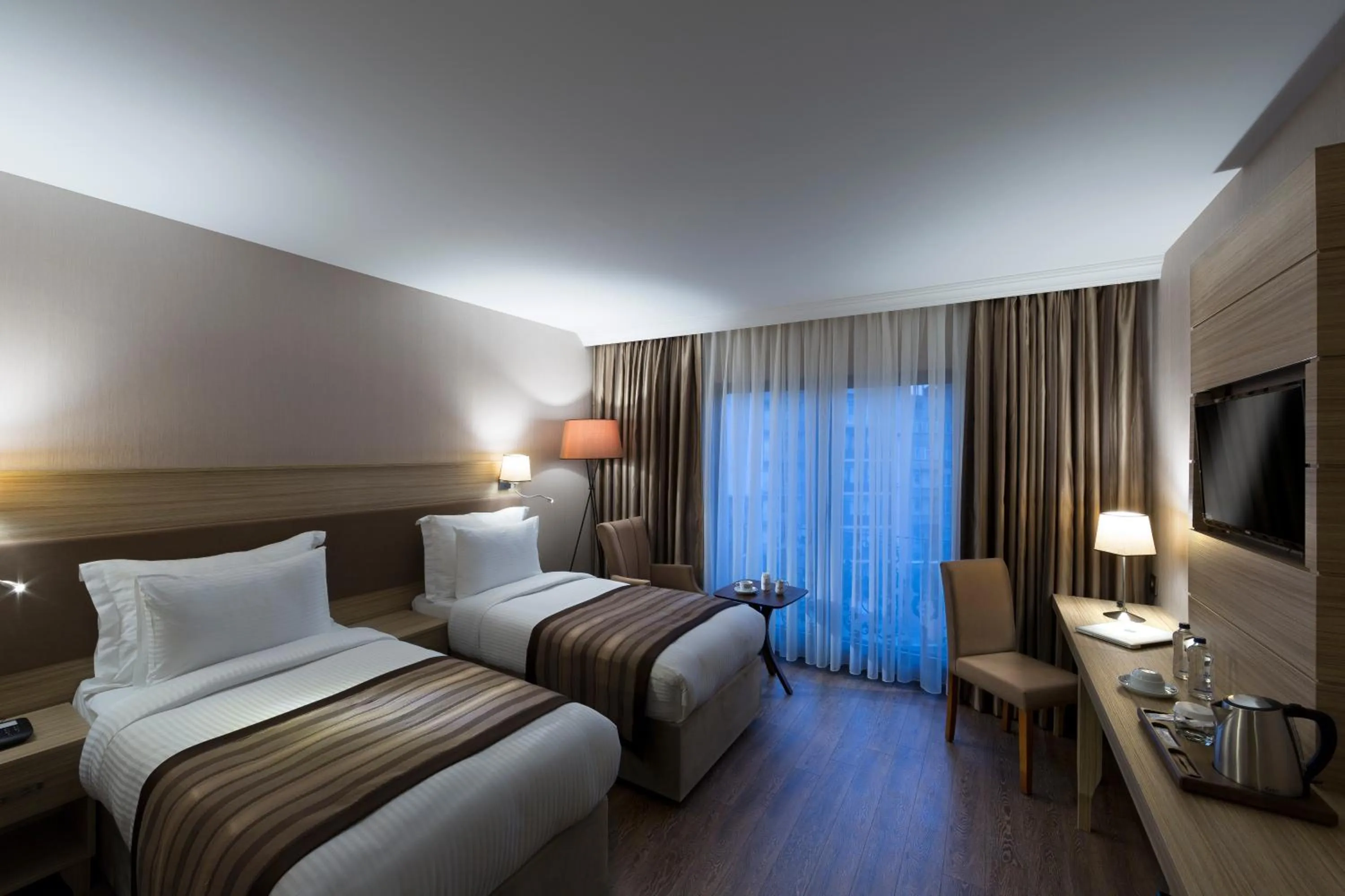 Photo of the whole room, Bed in Regard Hotel