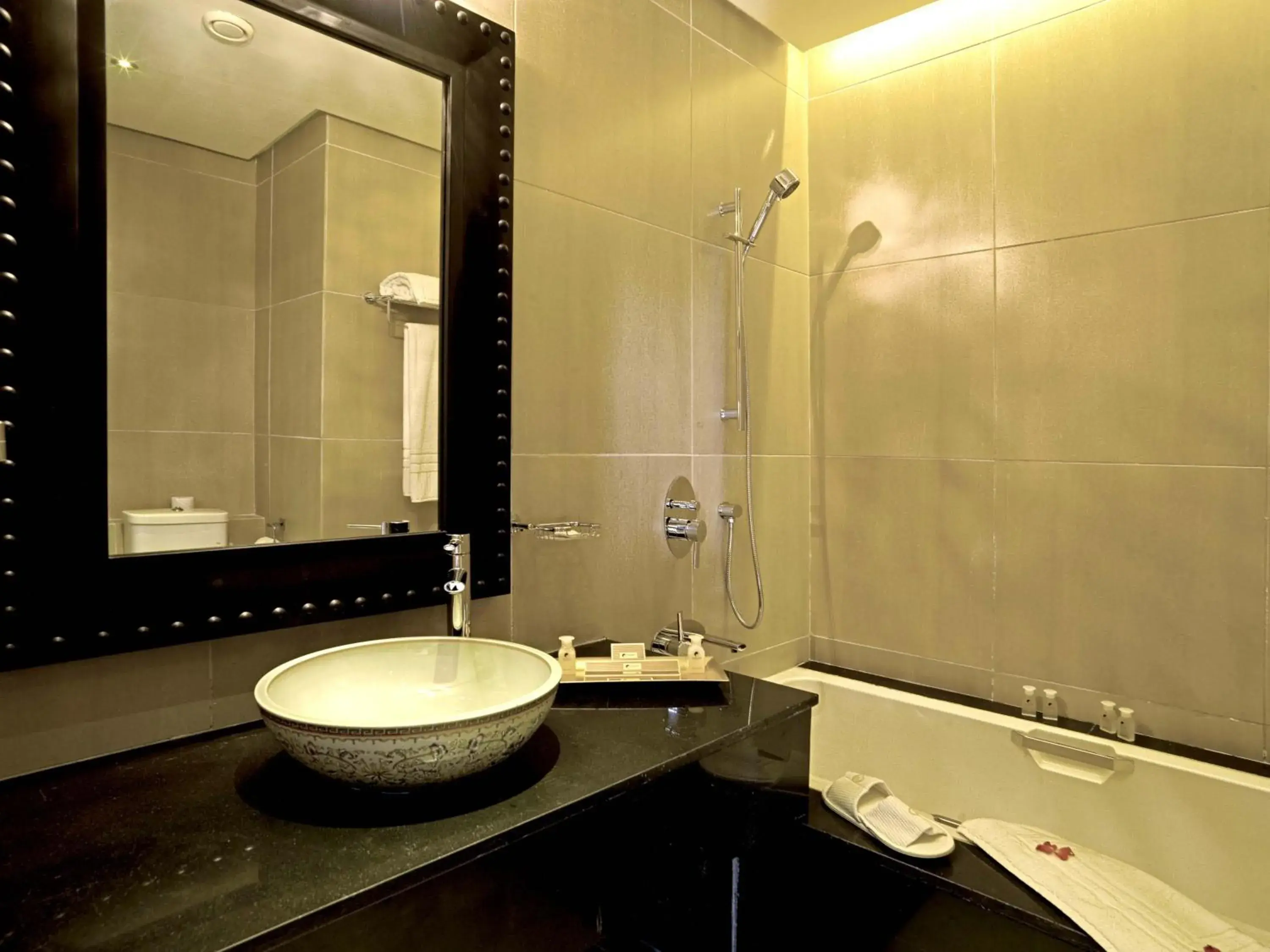 Bathroom in Adam Park Marrakech Hotel & Spa