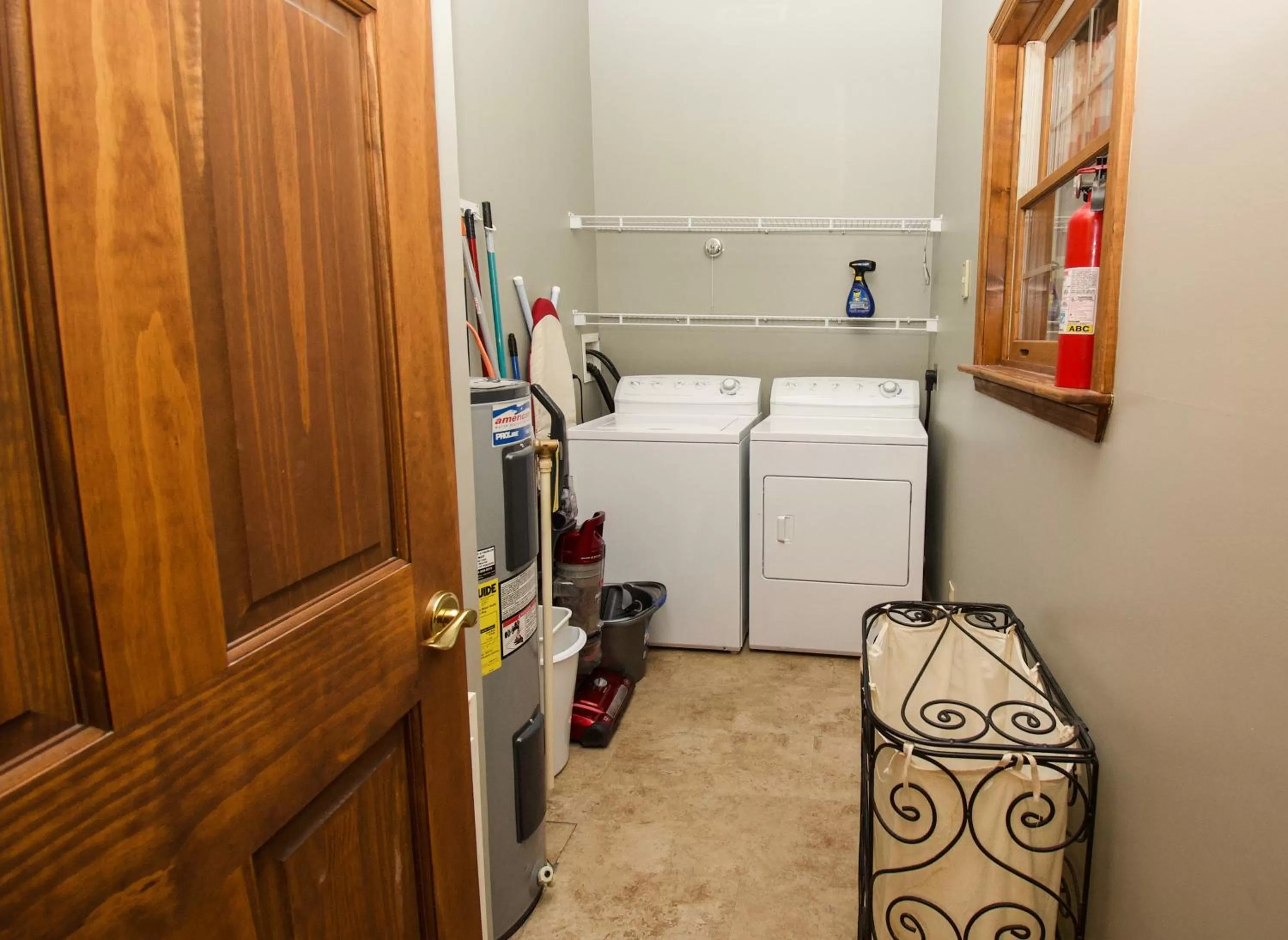 laundry, Bed in Paradise Hills, Winery Resort & Spa