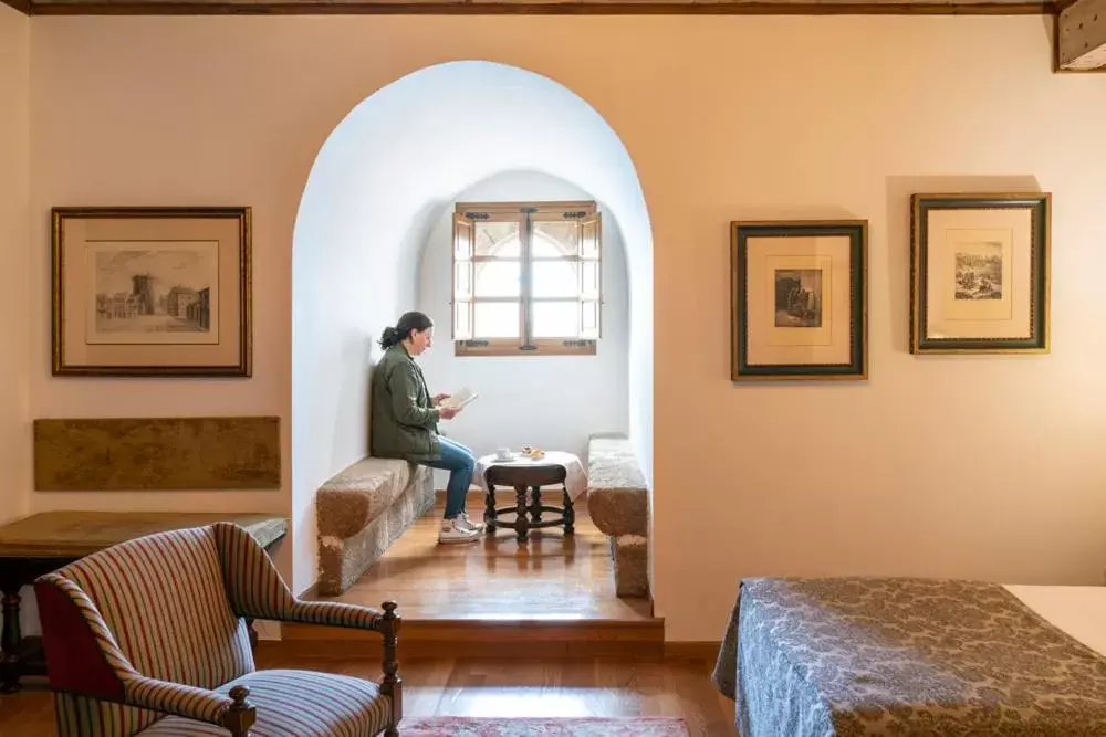 Seating area in Parador de Vilalba