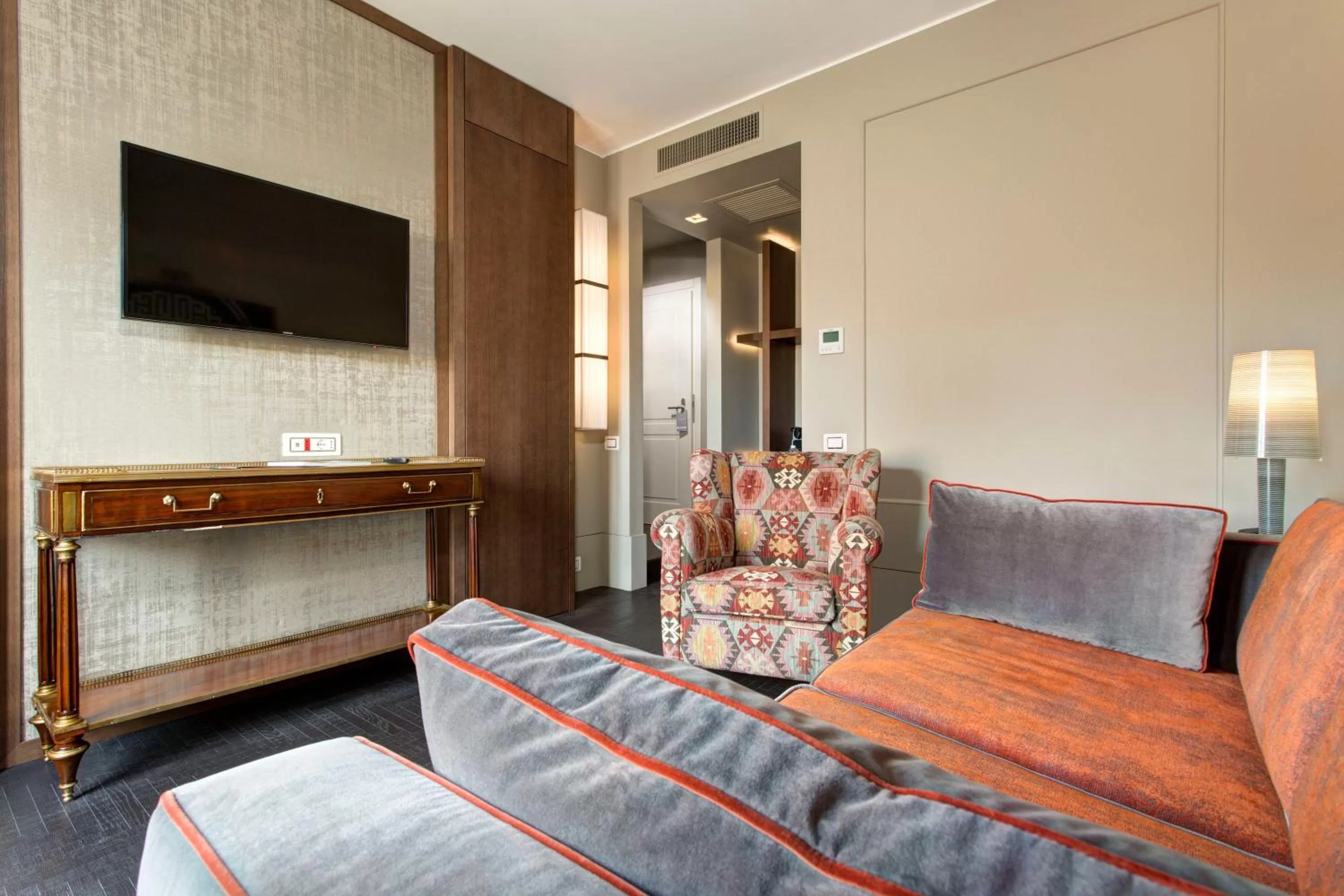 Seating area in Mascagni Luxury Rooms & Suites