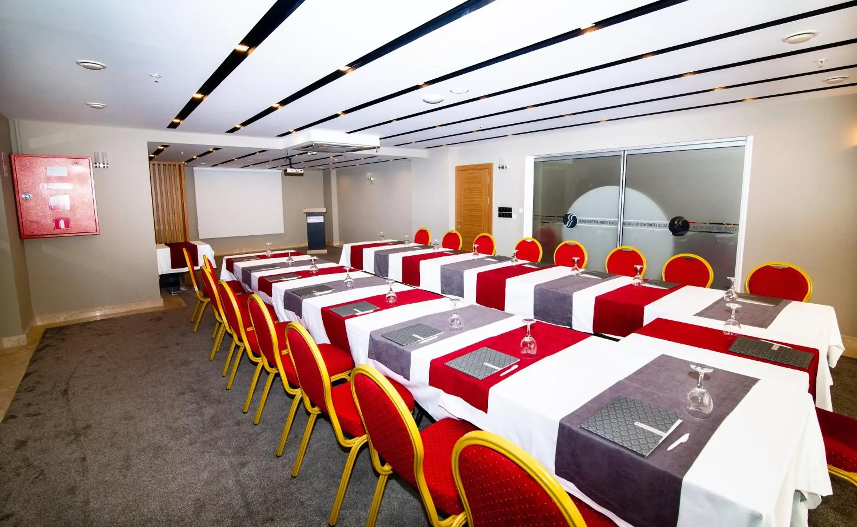 Business facilities in Ramada Encore Gebze