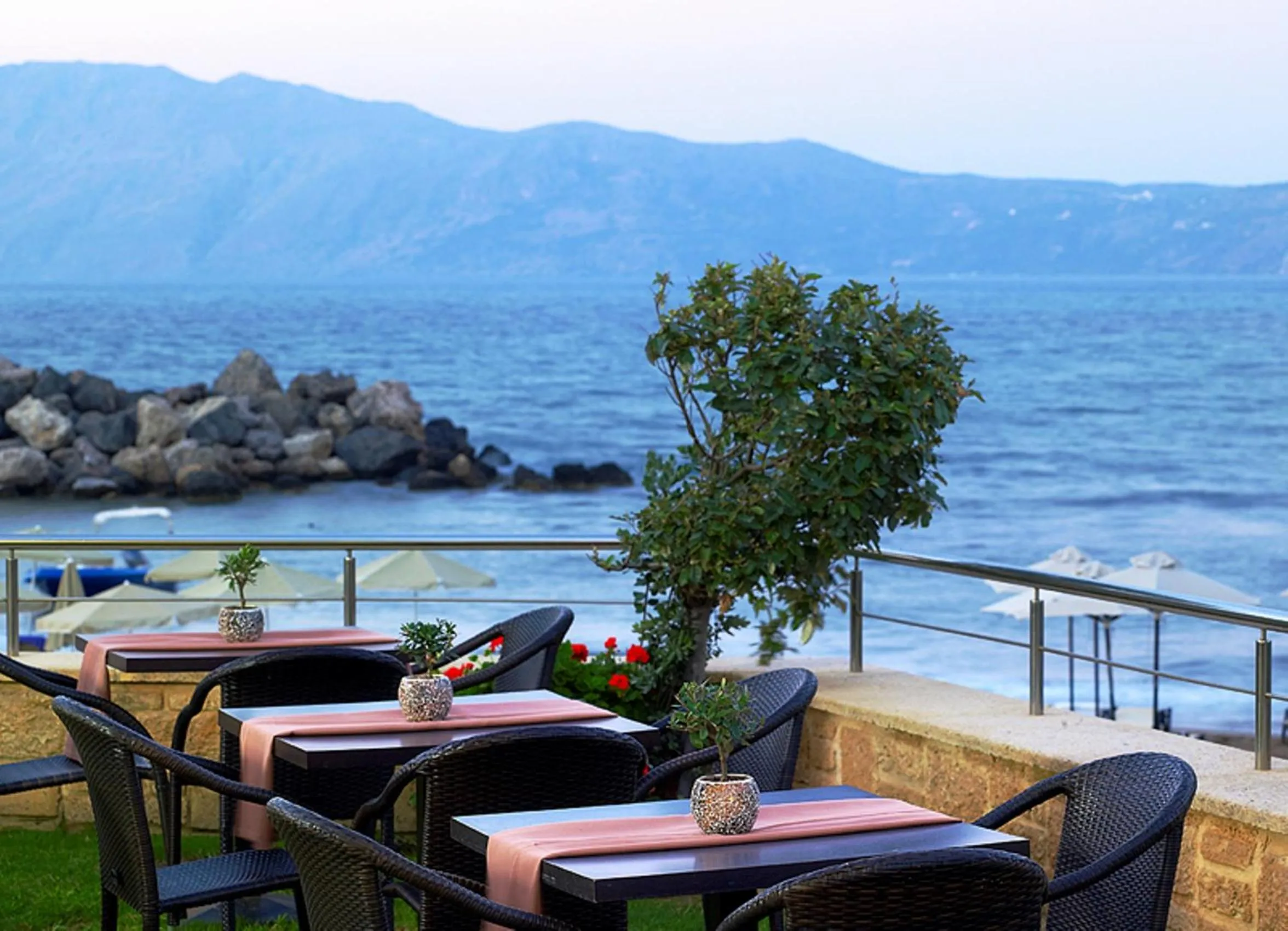 Lounge or bar in Molos Bay Hotel