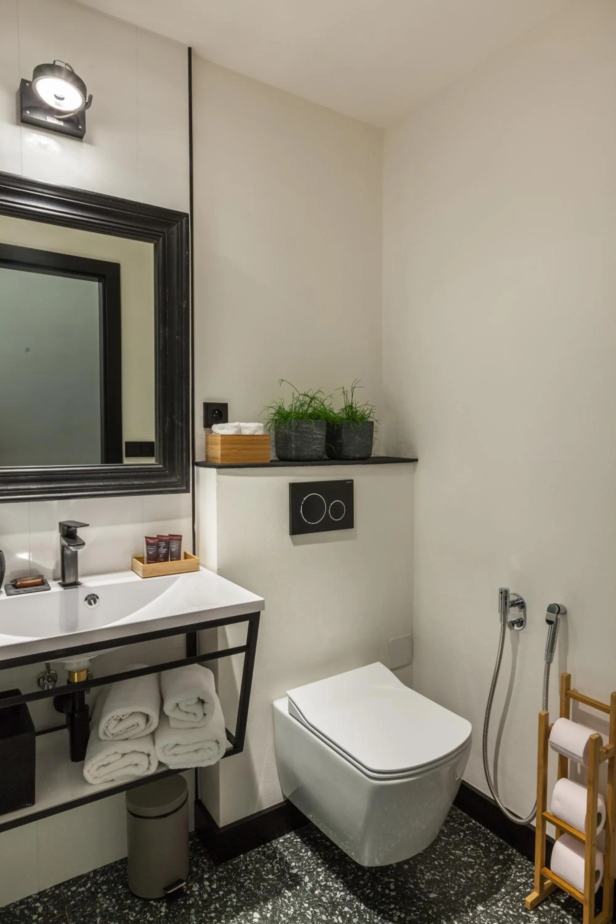 Toilet in Antik Hotel Prague