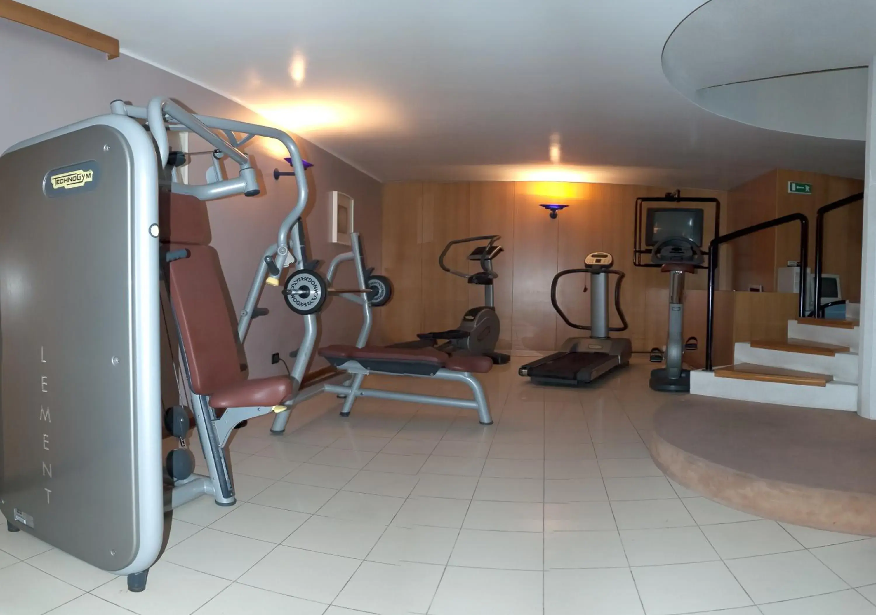 Fitness centre/facilities, Fitness Center/Facilities in Hotel Santiago