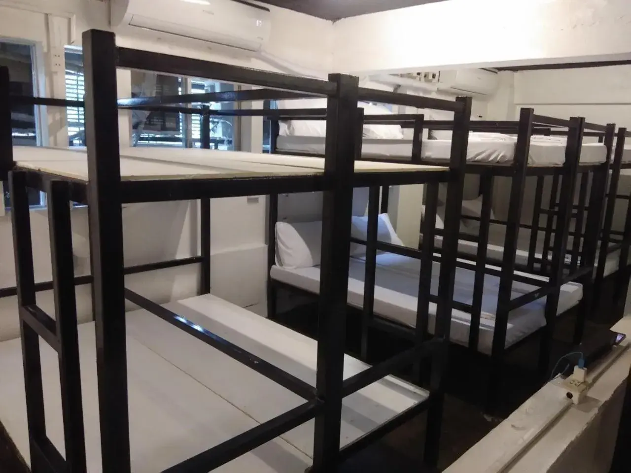 bunk bed in Dormitels.ph UST