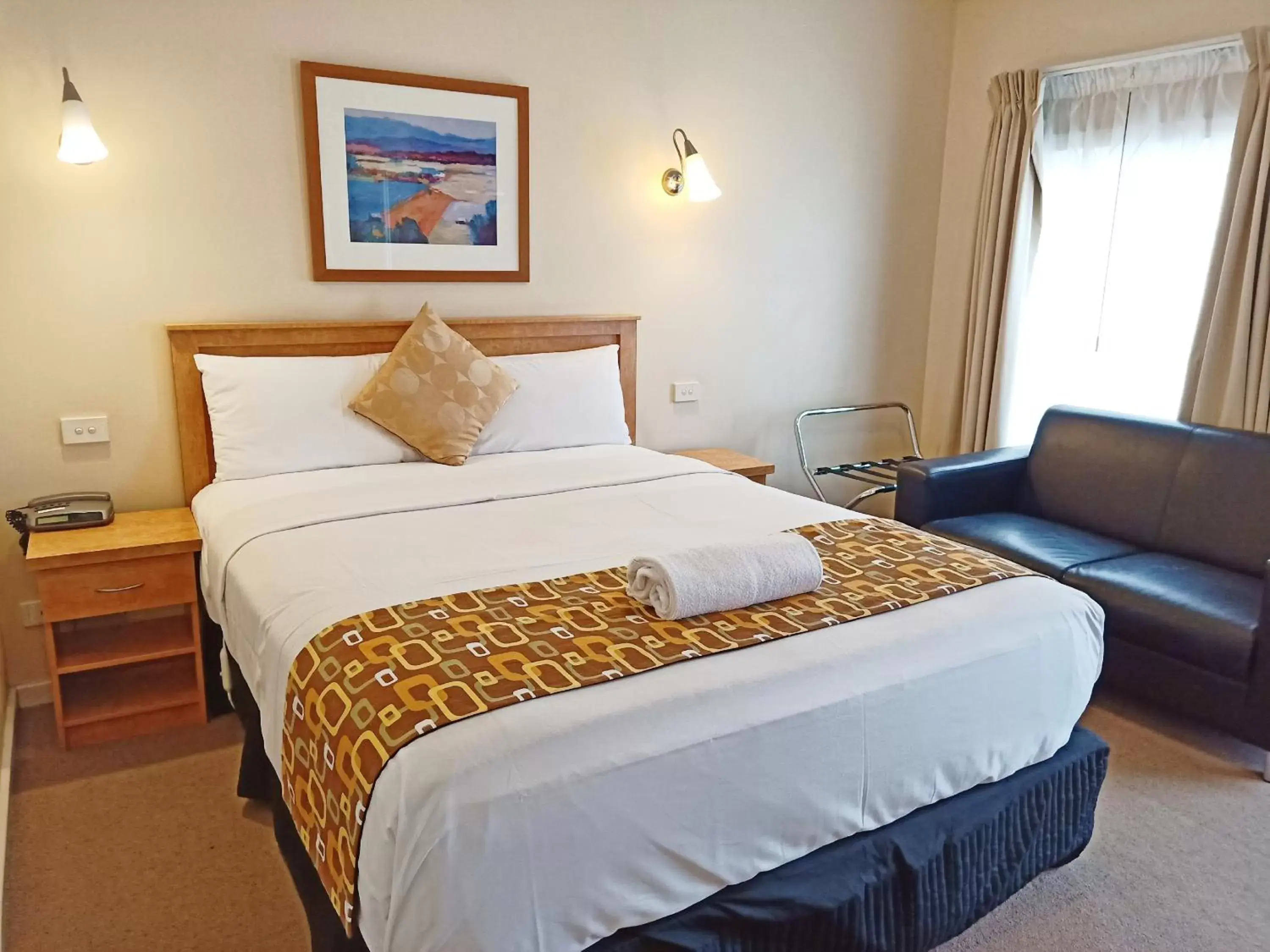 Bedroom, Bed in Glen Inn Bedroom, Bed in Glen Inn