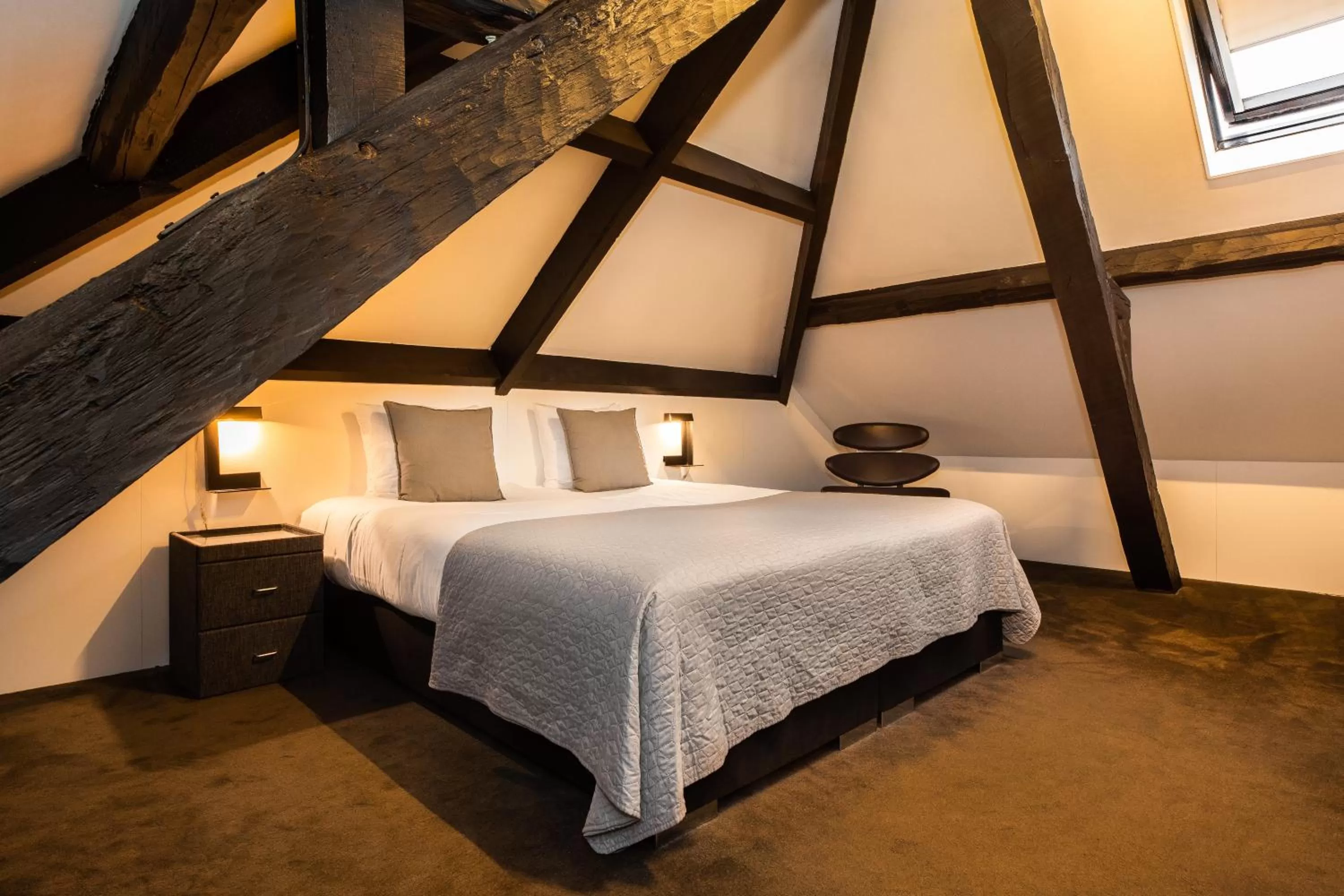 Bed in Landgoed Kasteel de Hoogenweerth