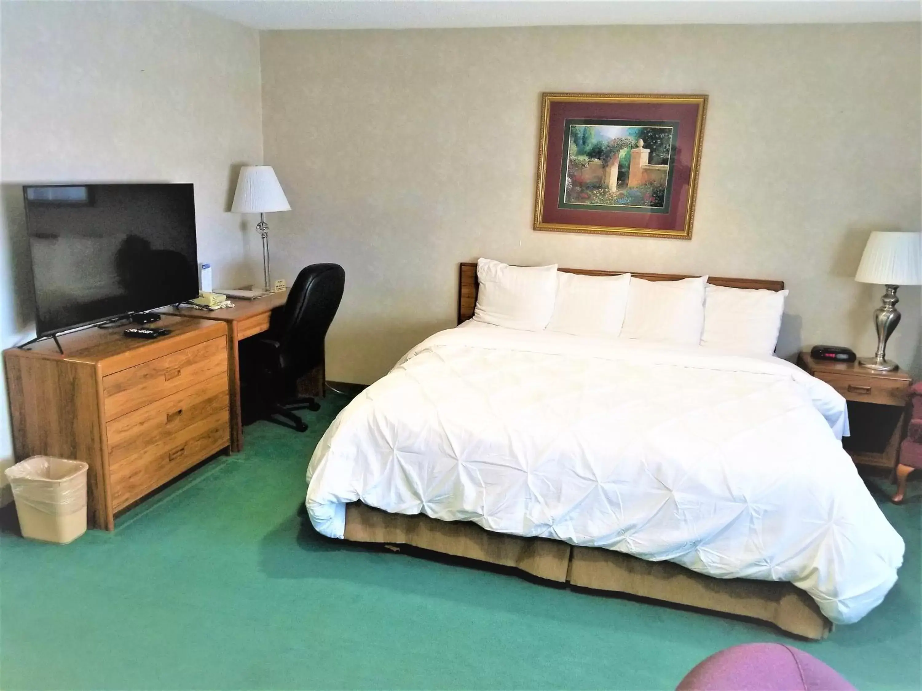 Bed in Abby Inn Bed in Abby Inn