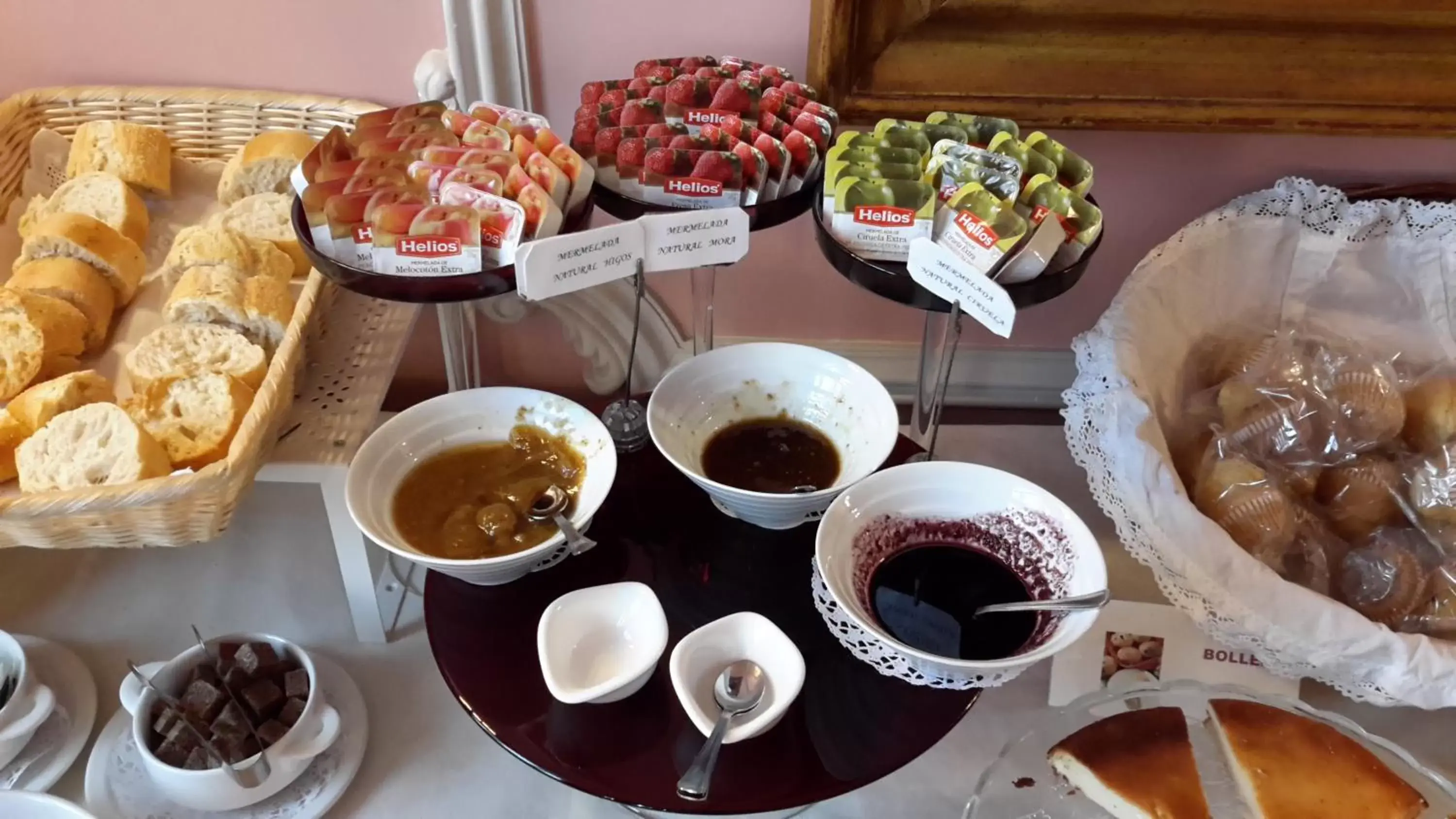 Buffet breakfast, Breakfast in Palacio Azcárate Hotel