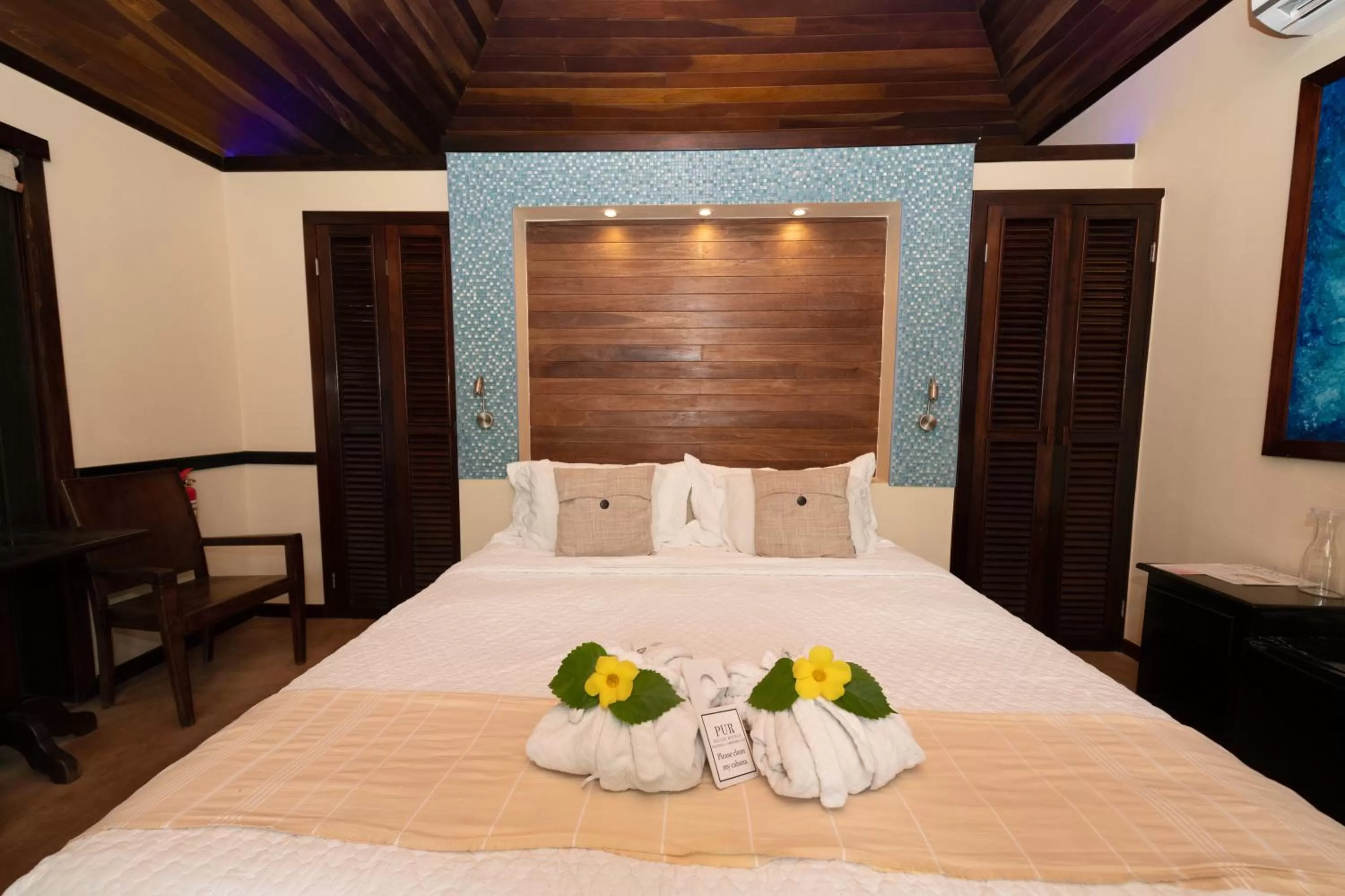 Bed in PUR Boutique Cabanas, Adults Only