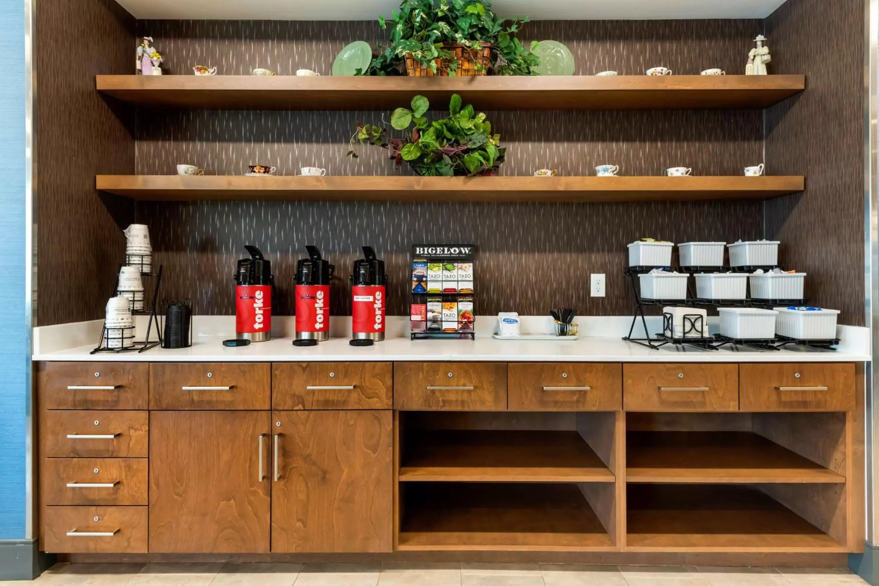 Property building in Best Western Plus Isanti Property building in Best Western Plus Isanti