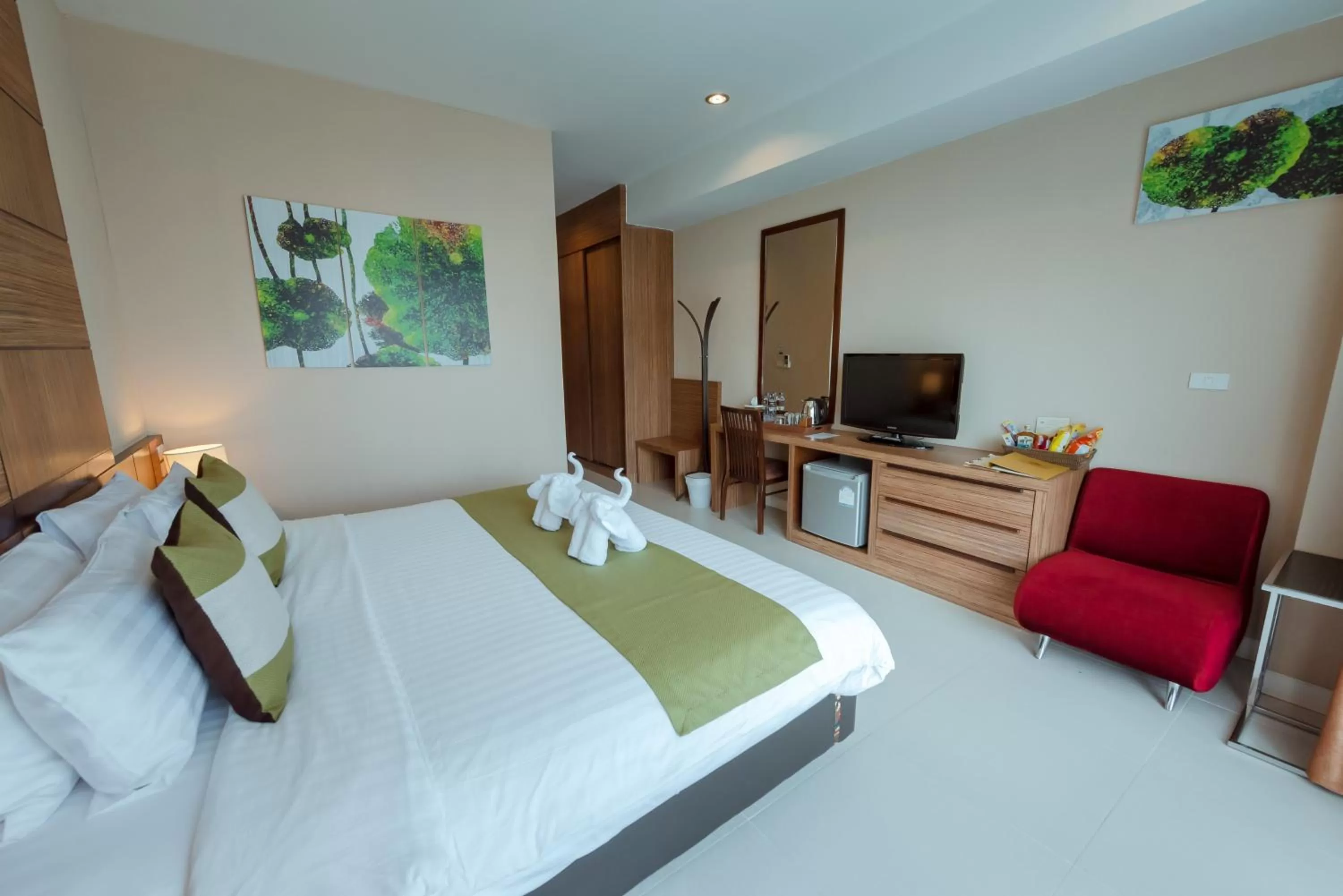 Bed in The Pannarai Hotel