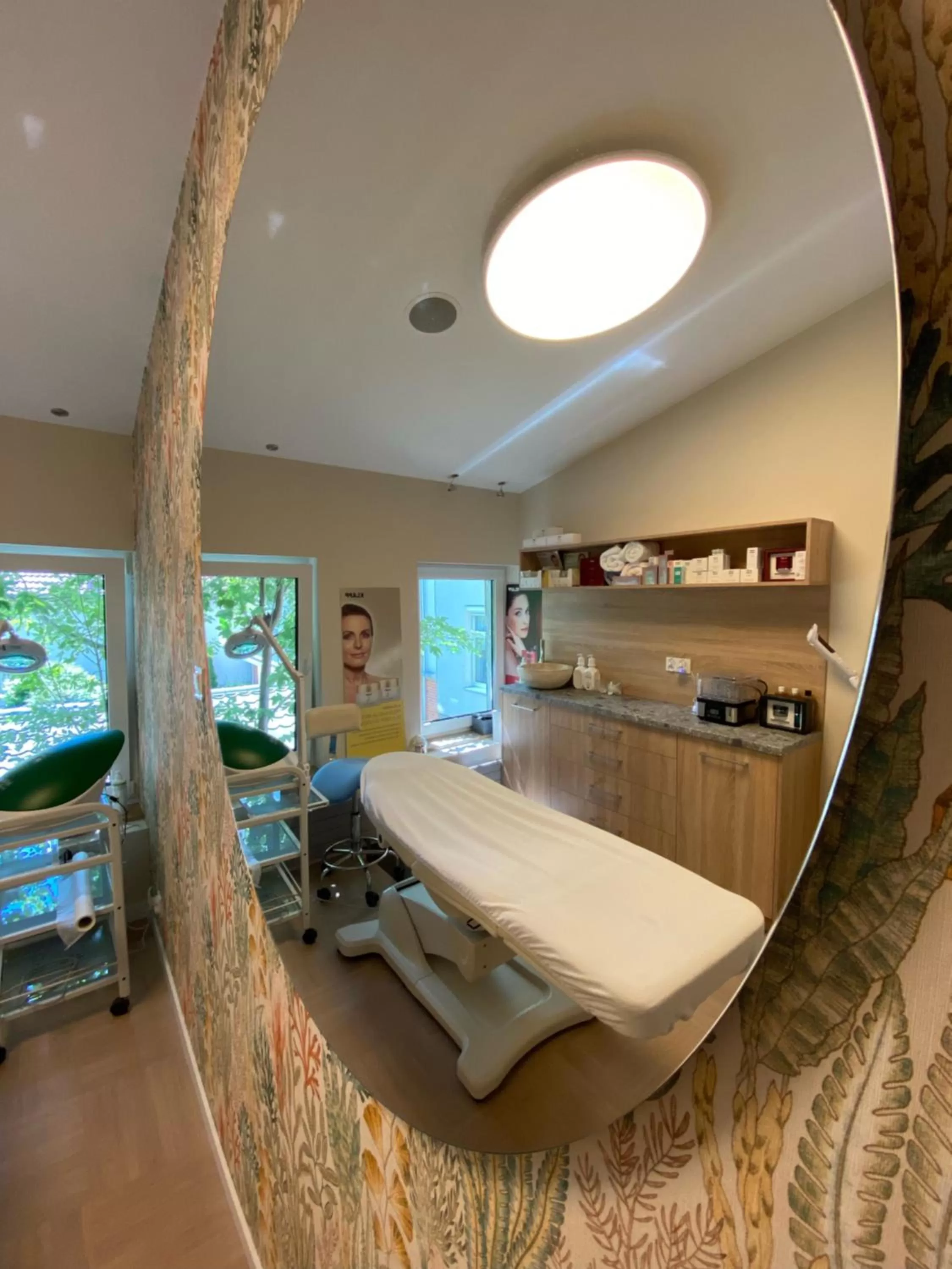 Massage in Willa Marea