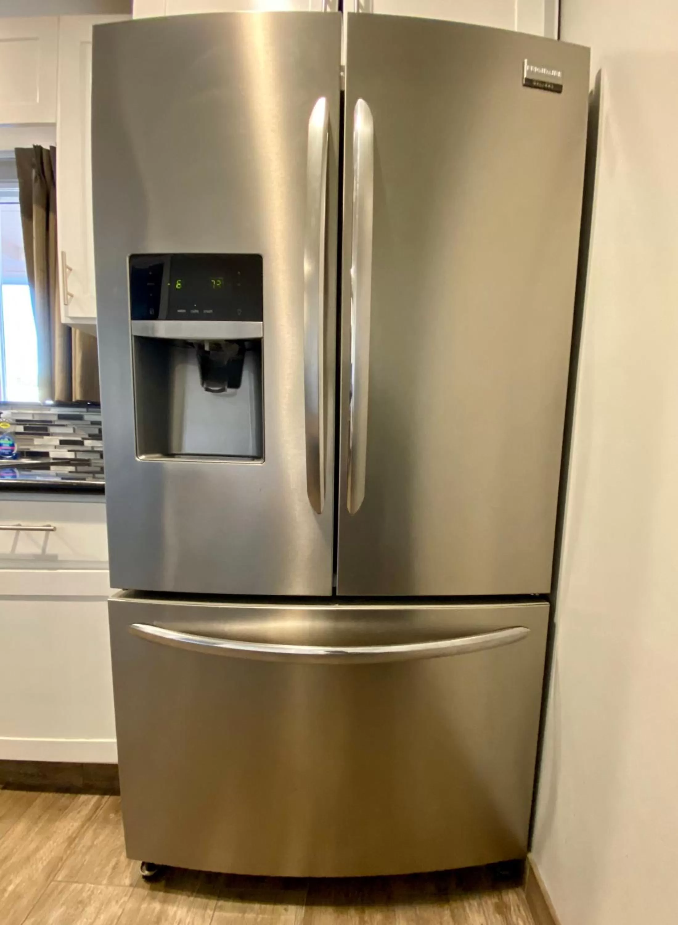 Kitchen or kitchenette in Viking Motel-Ventura