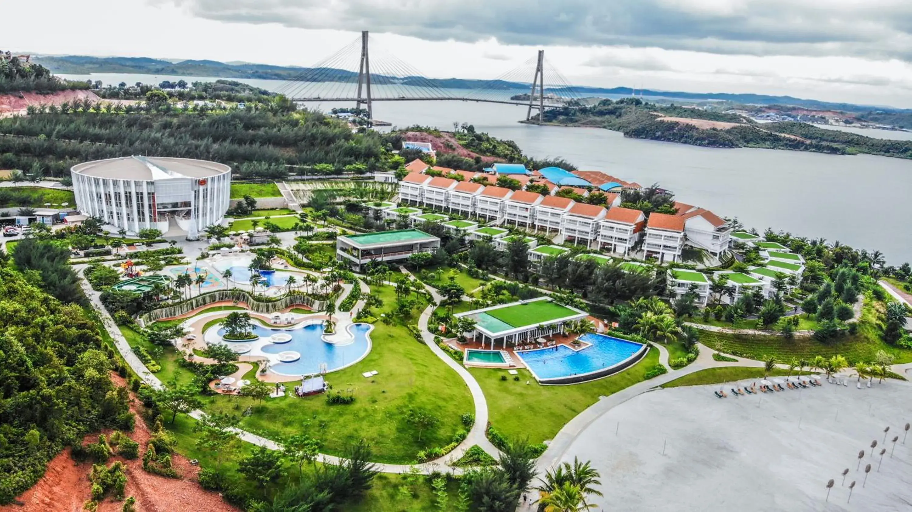 Property building in HARRIS Resort Barelang Batam Property building in HARRIS Resort Barelang Batam