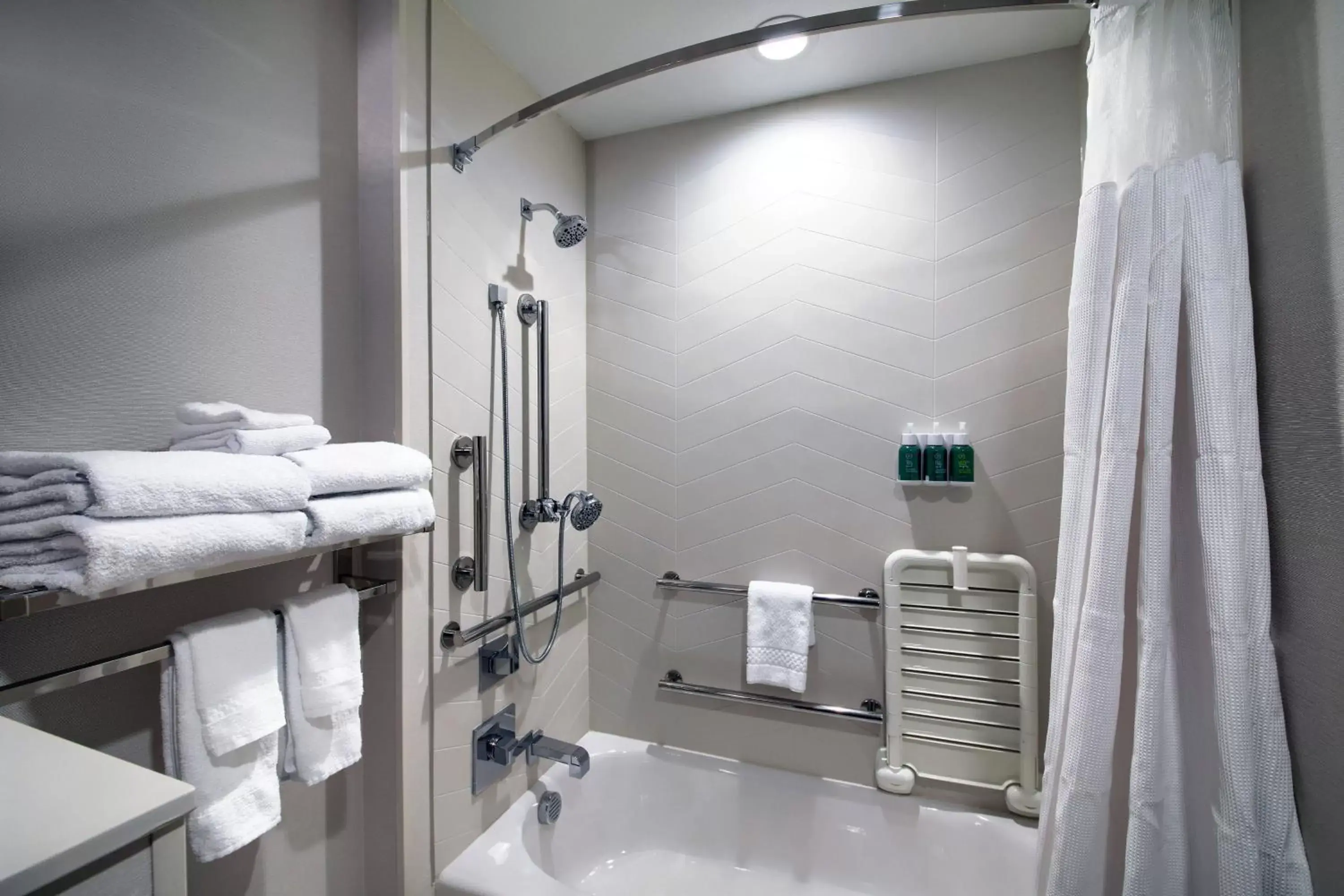 Bathroom in Fairfield Inn & Suites by Marriott Dallas Cedar Hill