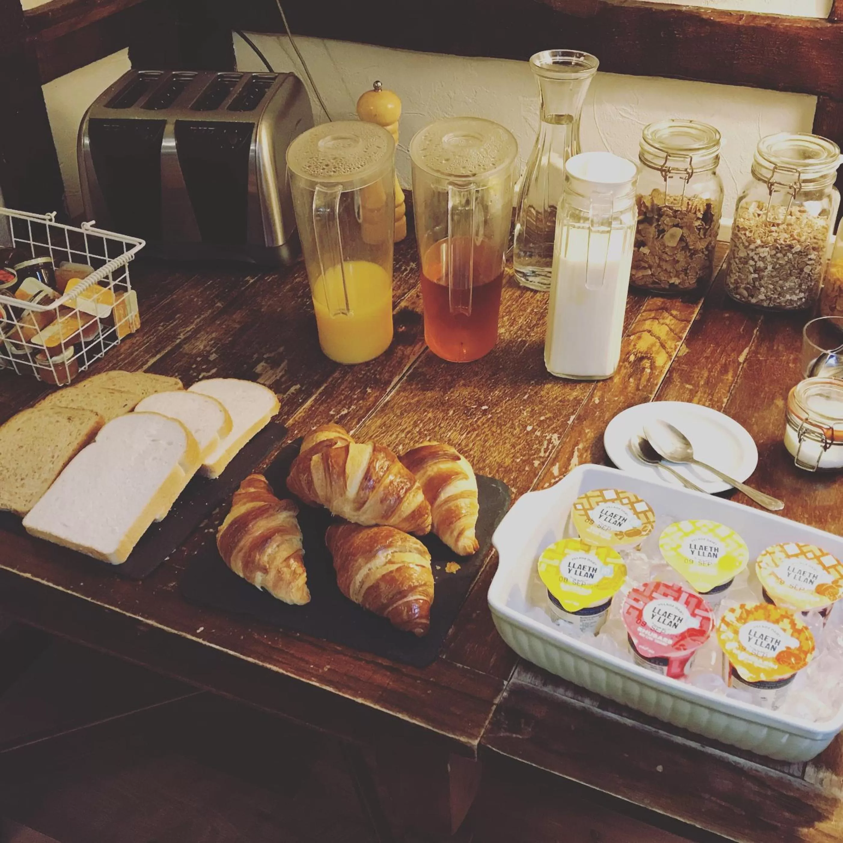 English/Irish breakfast in The New Court Inn