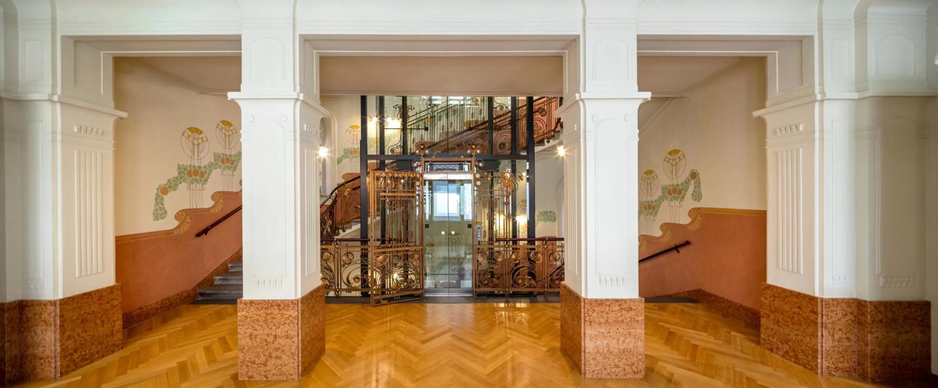 Lobby or reception in K+K Hotel Central