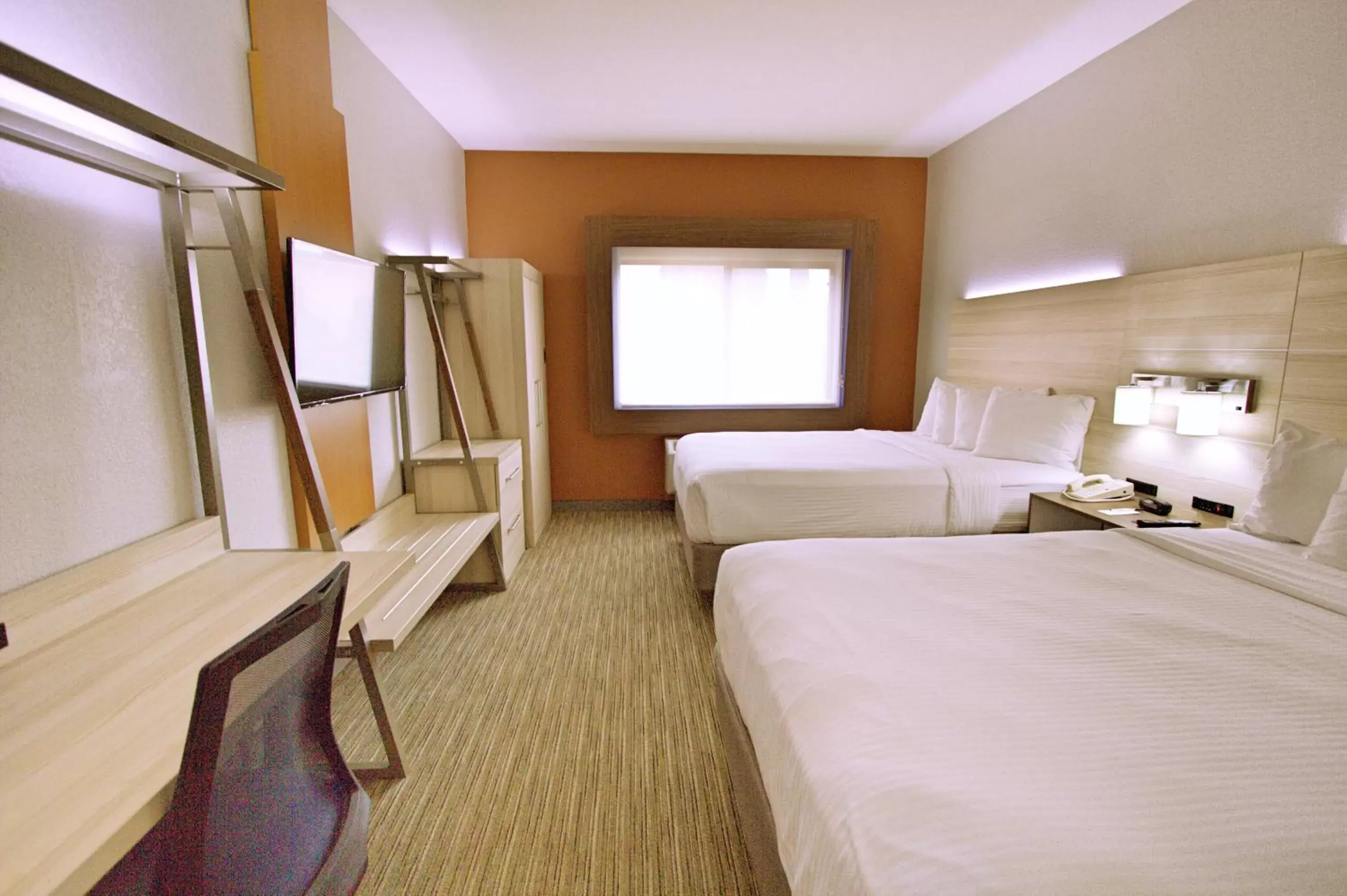 Photo of the whole room in Holiday Inn Express Sedona - Oak Creek, an IHG Hotel