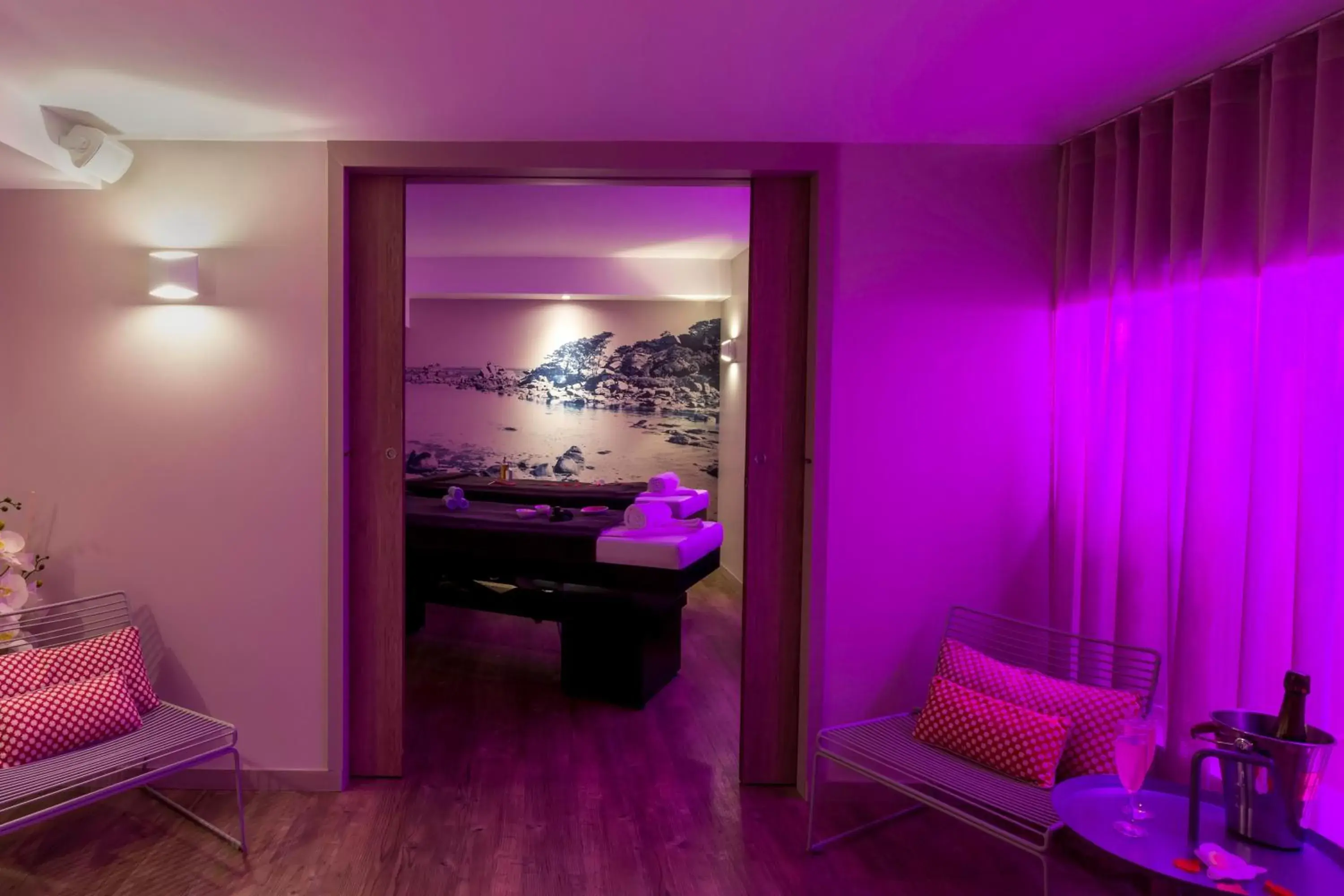 Massage in Best Western Les Bains Hotel et SPA