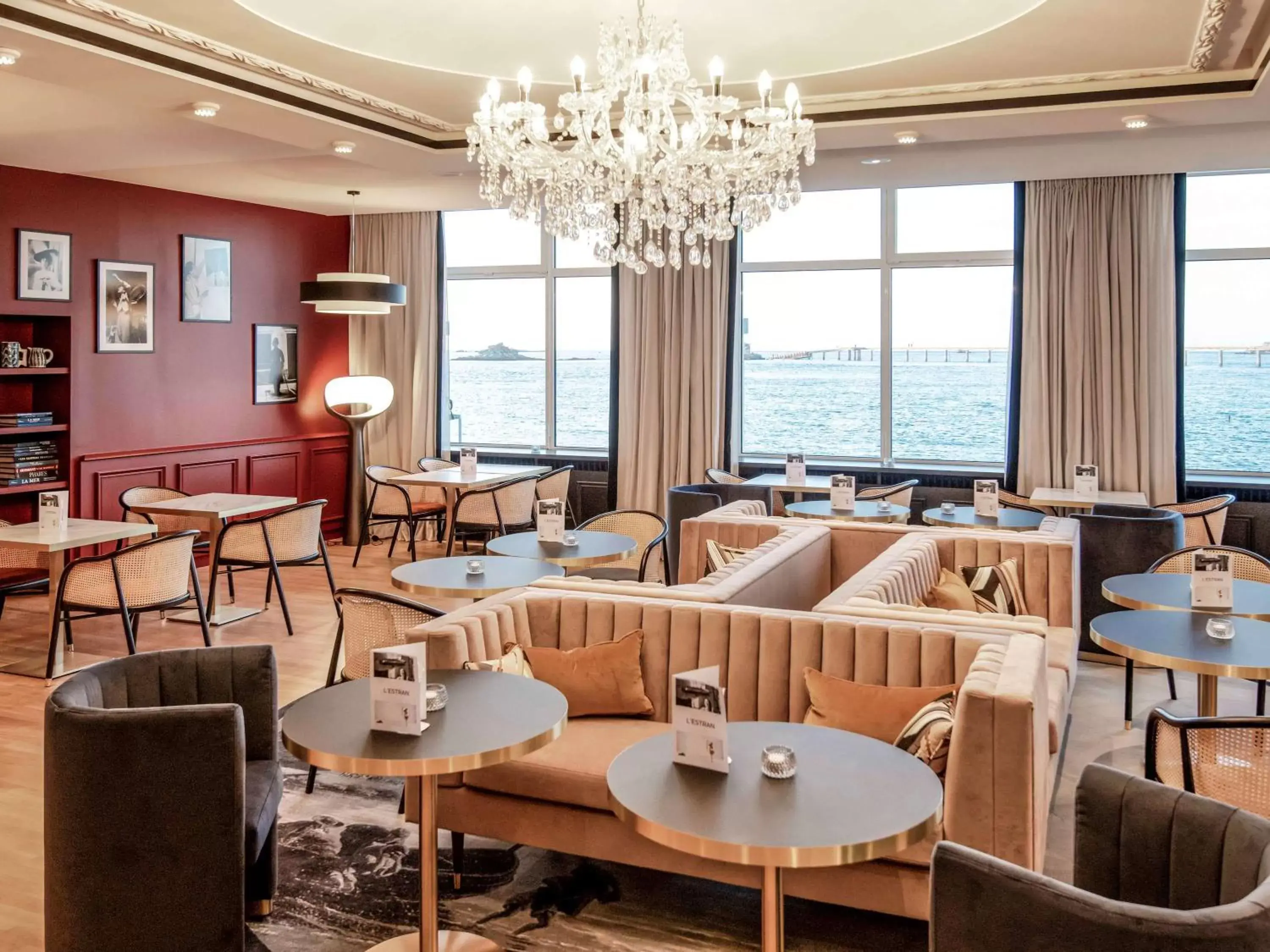 Restaurant/places to eat in Hotel Mercure Roscoff Bord De Mer