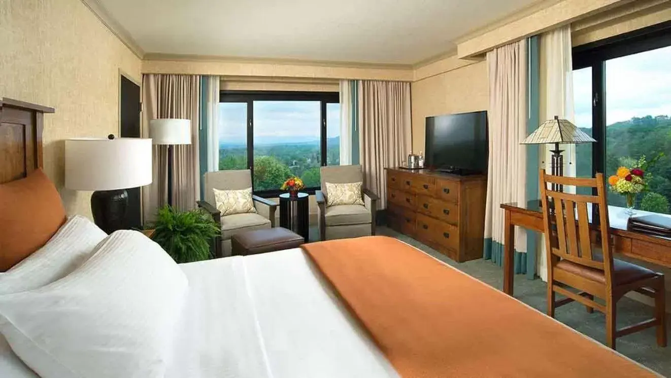 Photo of the whole room in The Omni Grove Park Inn - Asheville