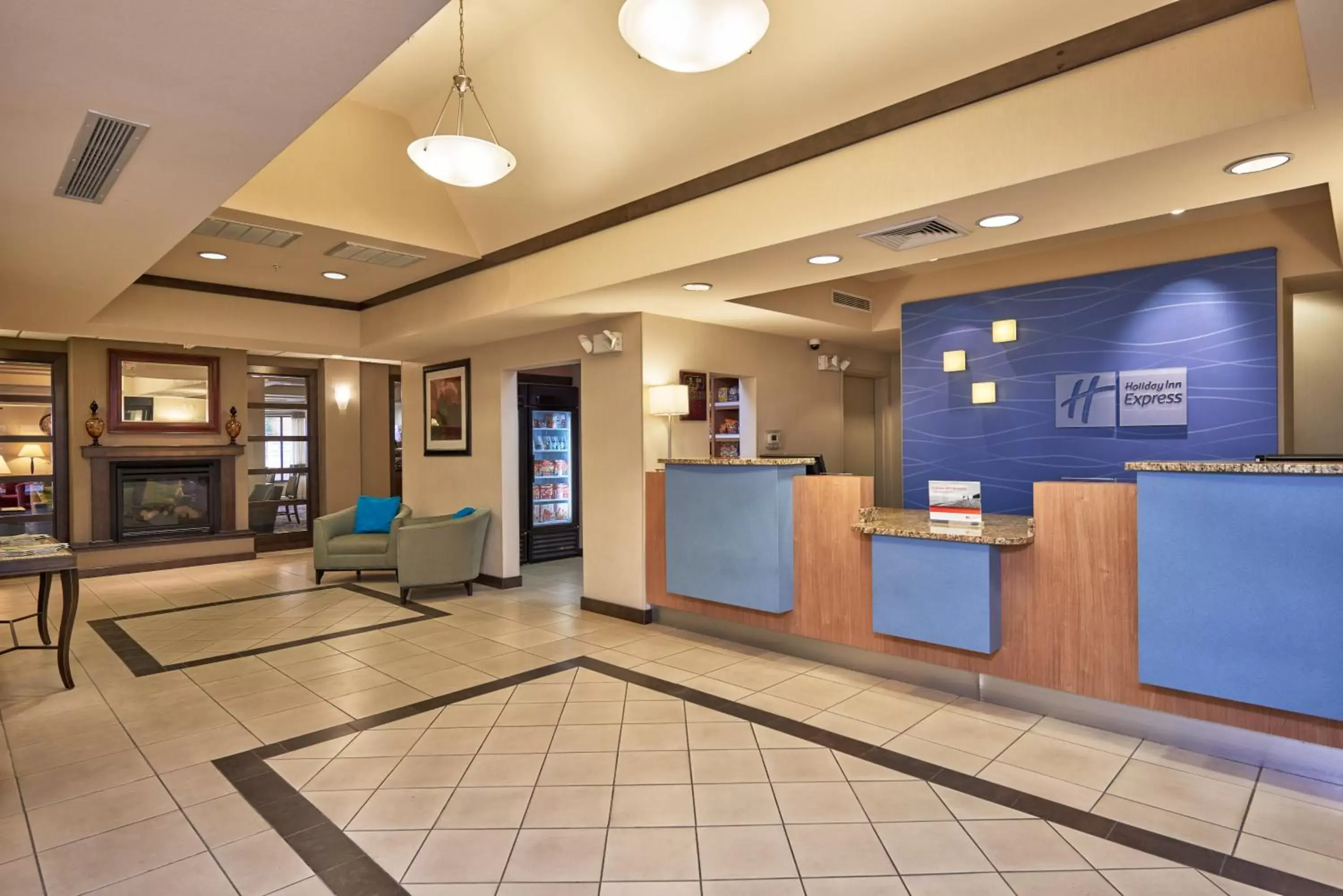 Lobby or reception, Lobby/Reception in Holiday Inn Express & Suites El Paso Airport, an IHG Hotel