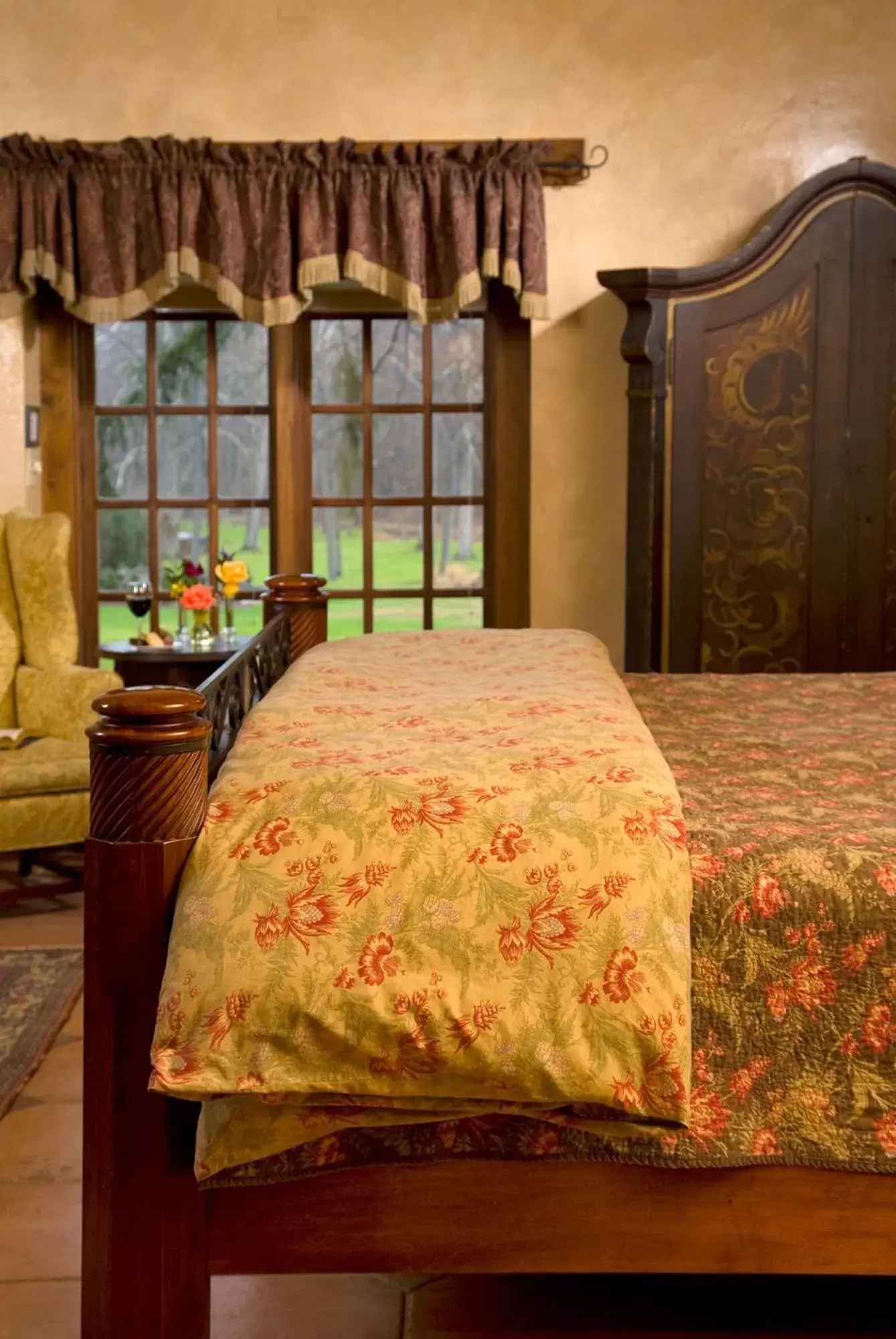 Bed in Hillbrook Inn & Spa