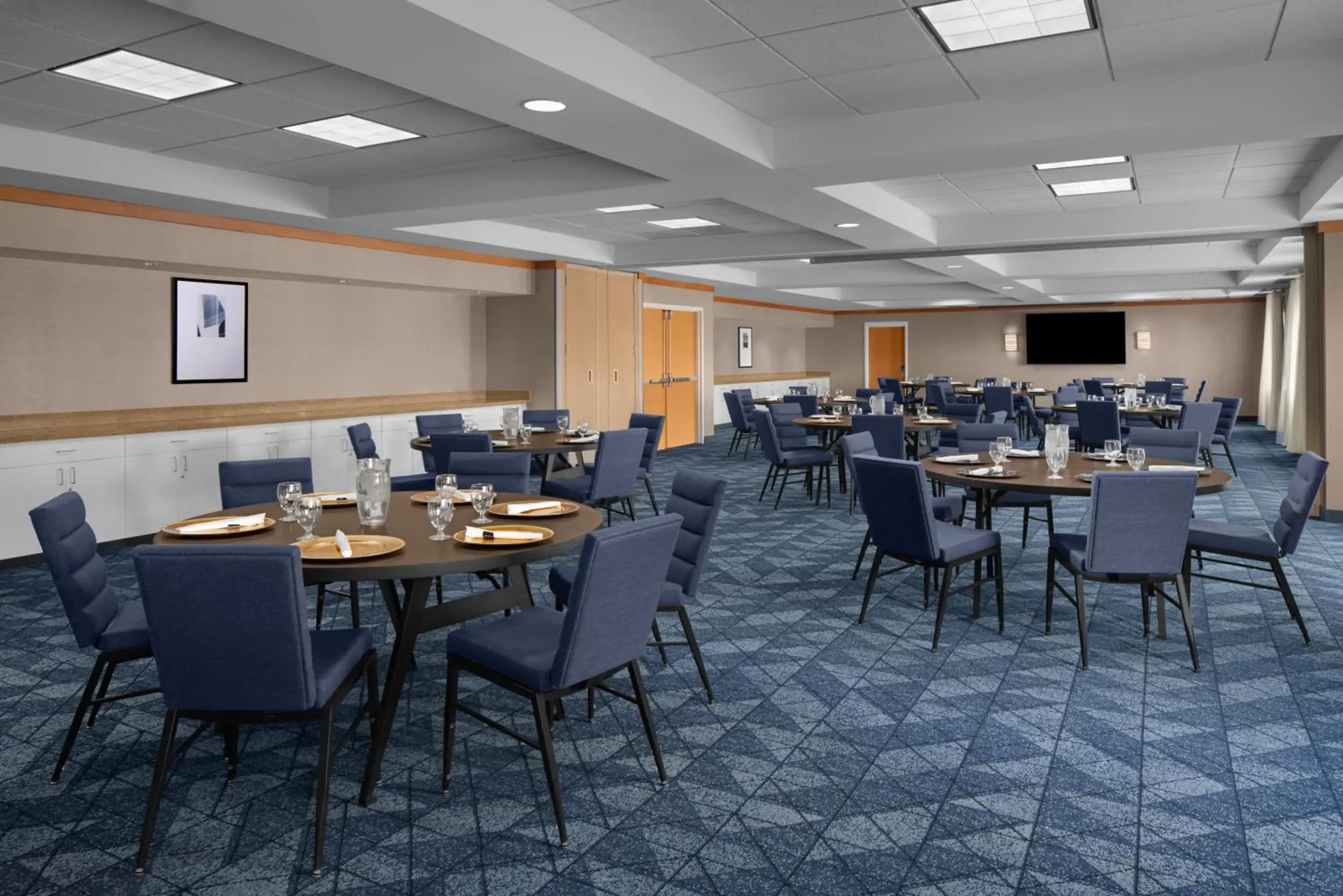 Meeting/conference room, Restaurant/Places to Eat in Courtyard by Marriott Phoenix West/Avondale
