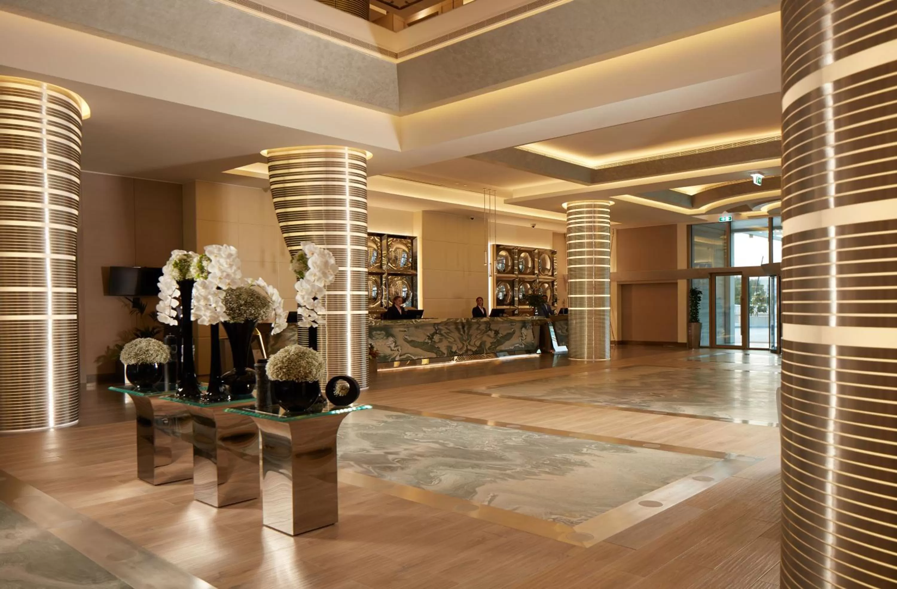 Lobby or reception in Royal M Hotel Abu Dhabi by Gewan