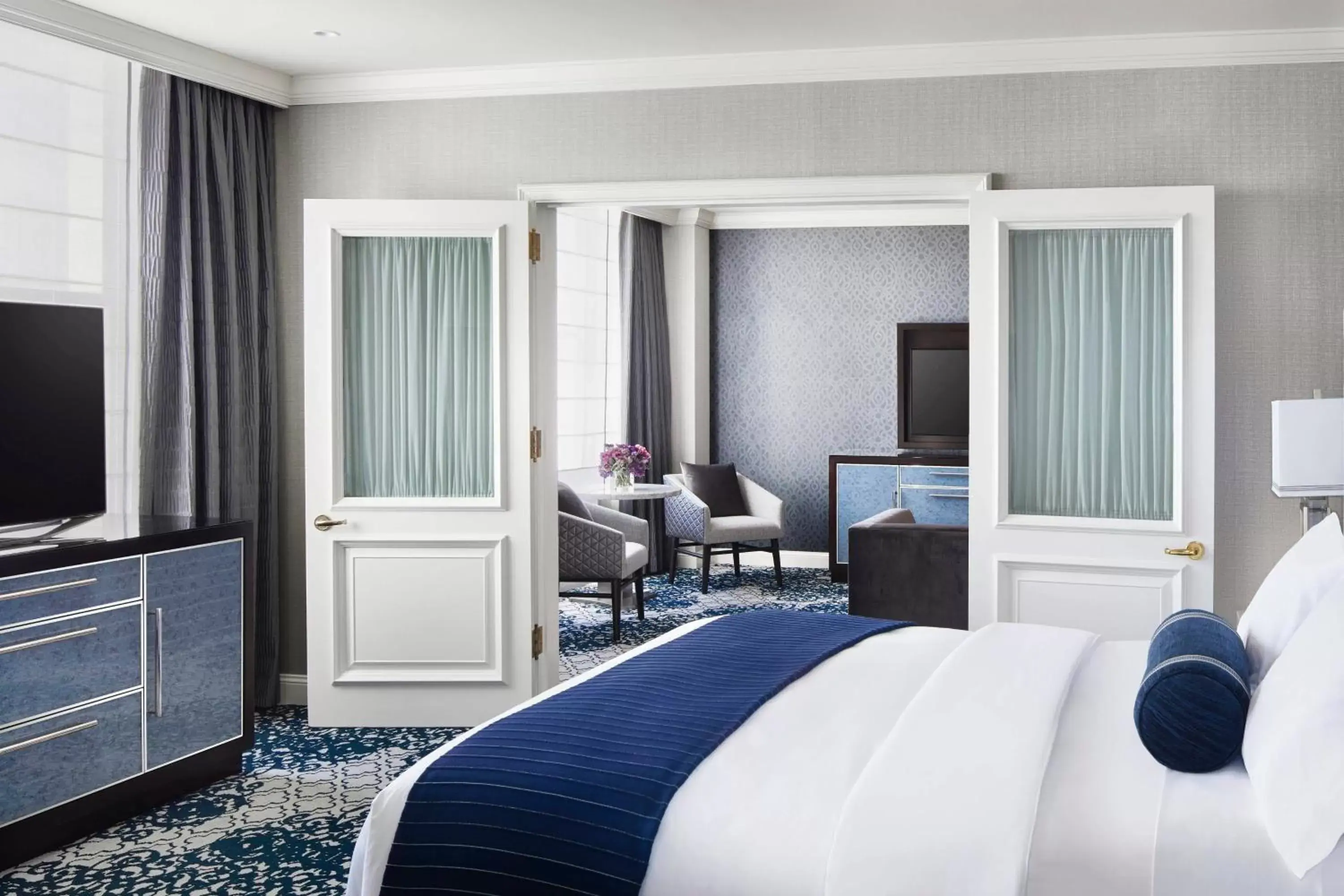 Bedroom, Bed in The Ritz-Carlton, San Francisco