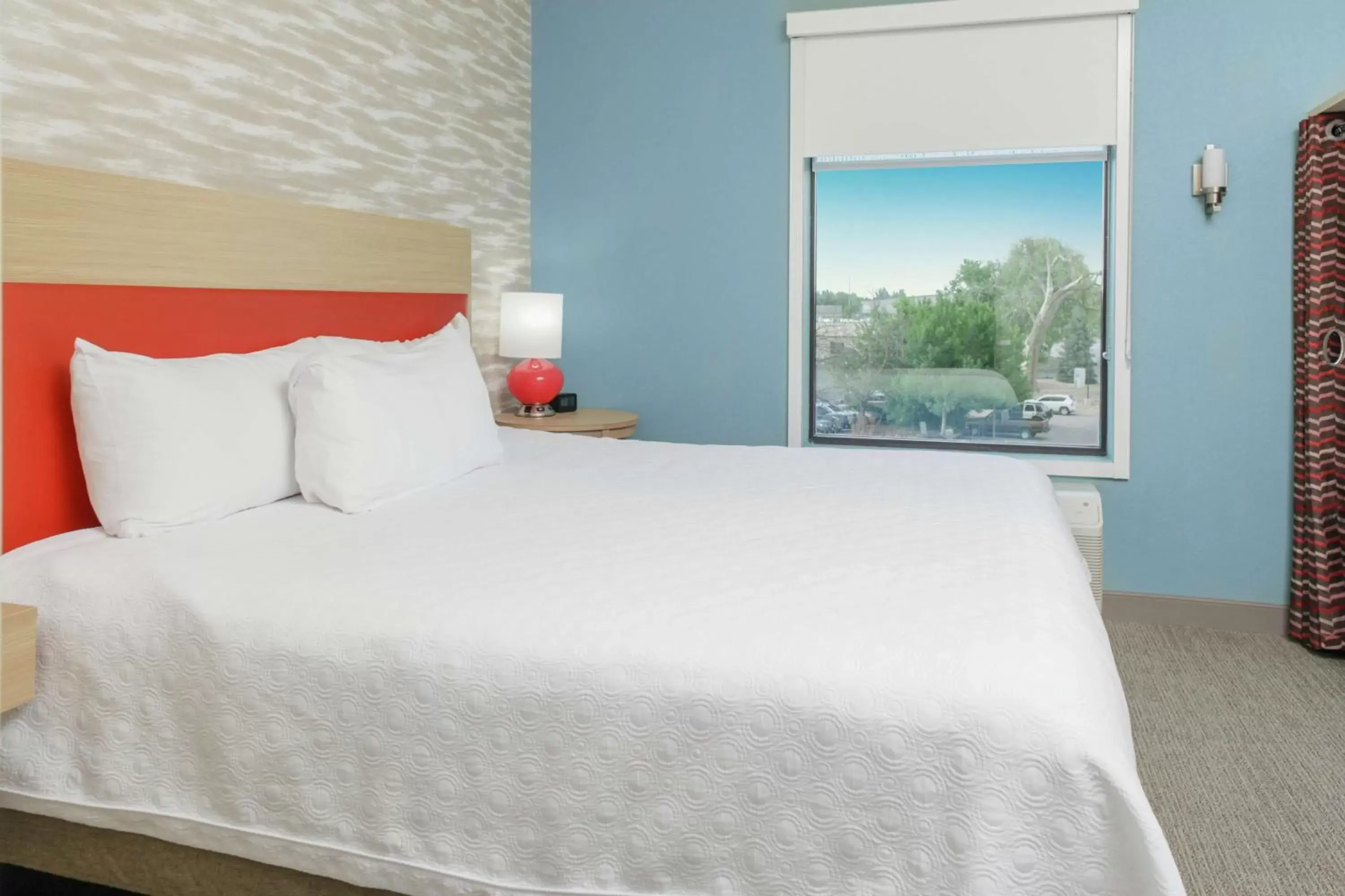 Bed in Home2 Suites By Hilton Fort Collins