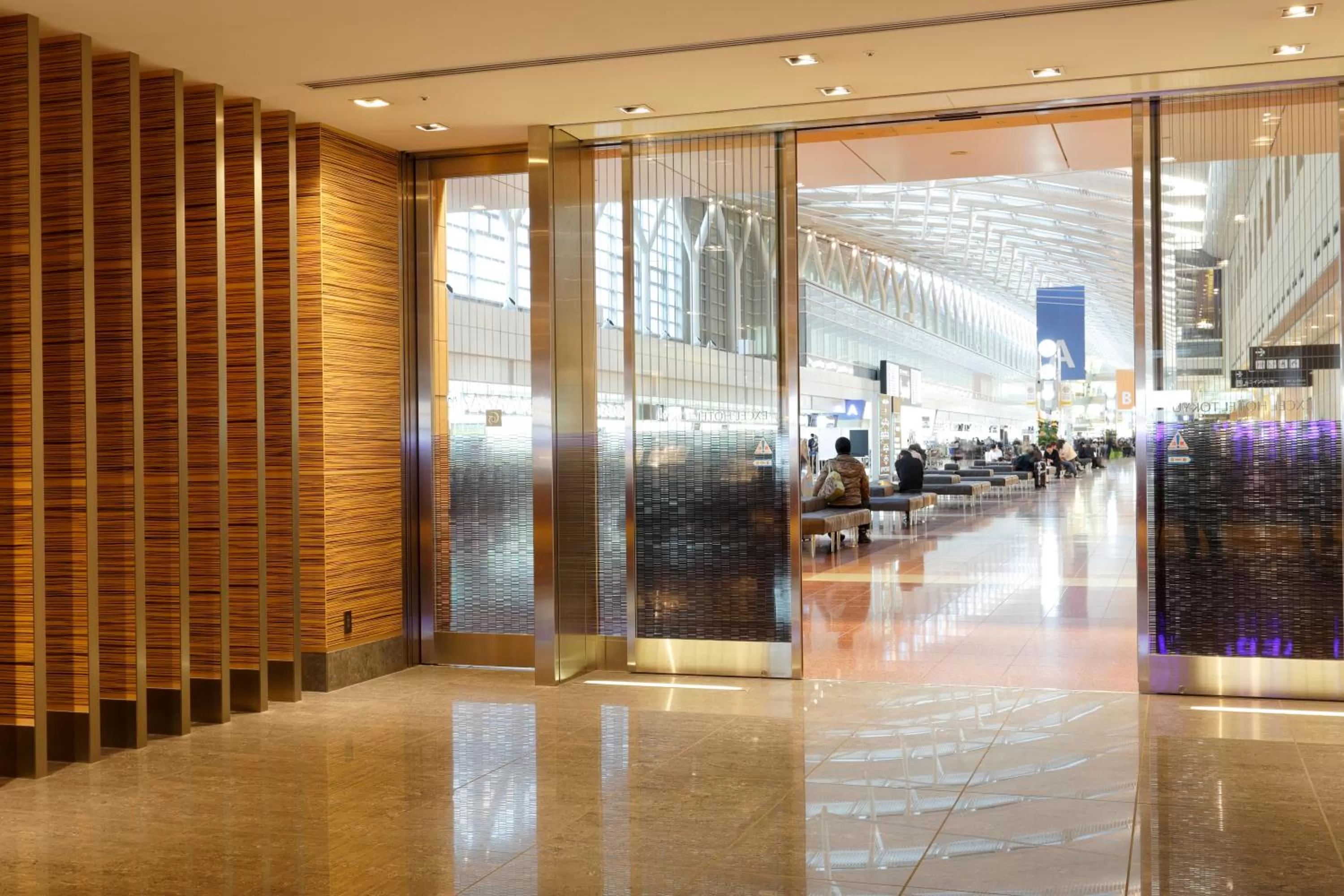 Lobby or reception in Haneda Excel Hotel Tokyu Haneda Airport Terminal 2