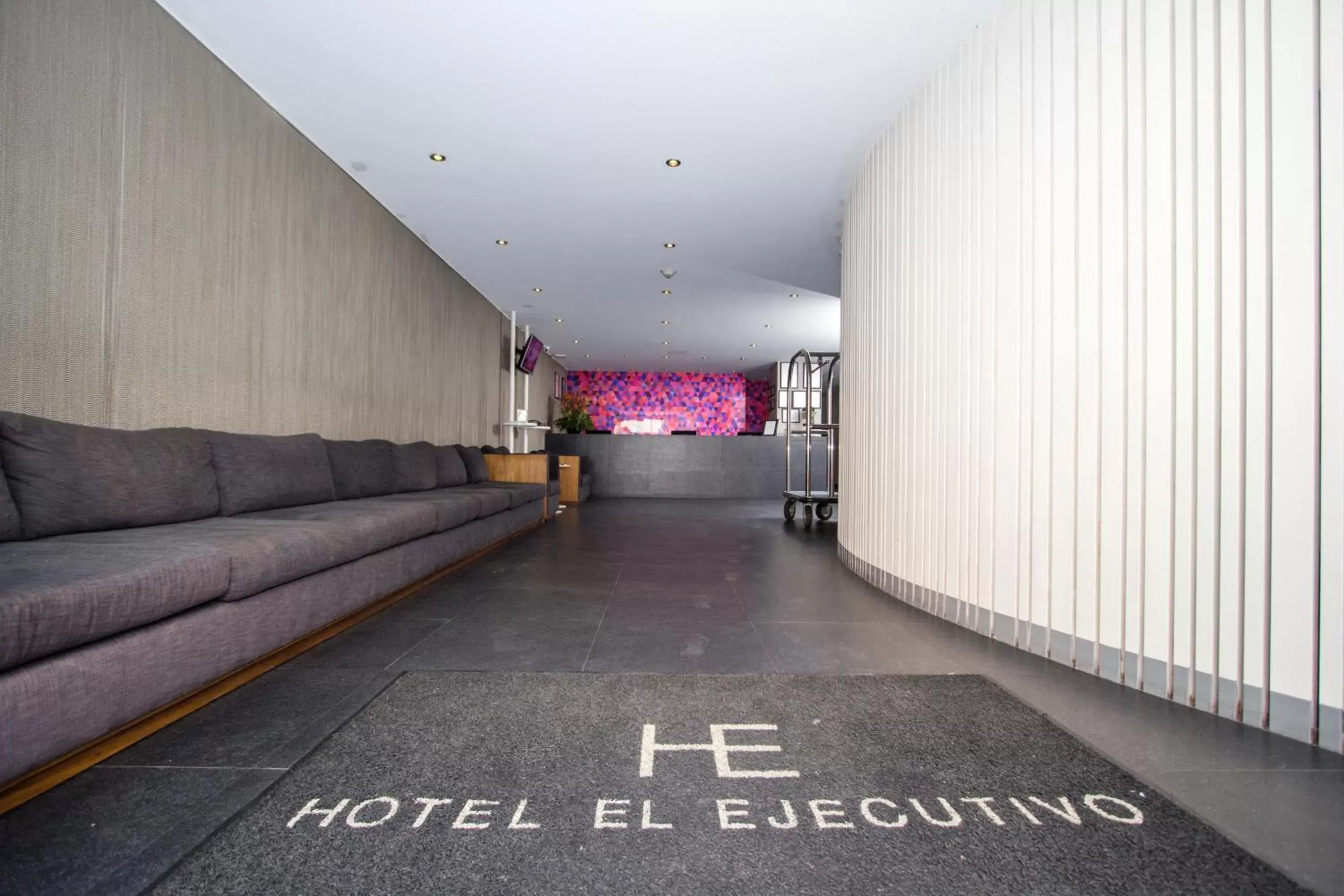 Lobby or reception in Hotel El Ejecutivo by Reforma Avenue