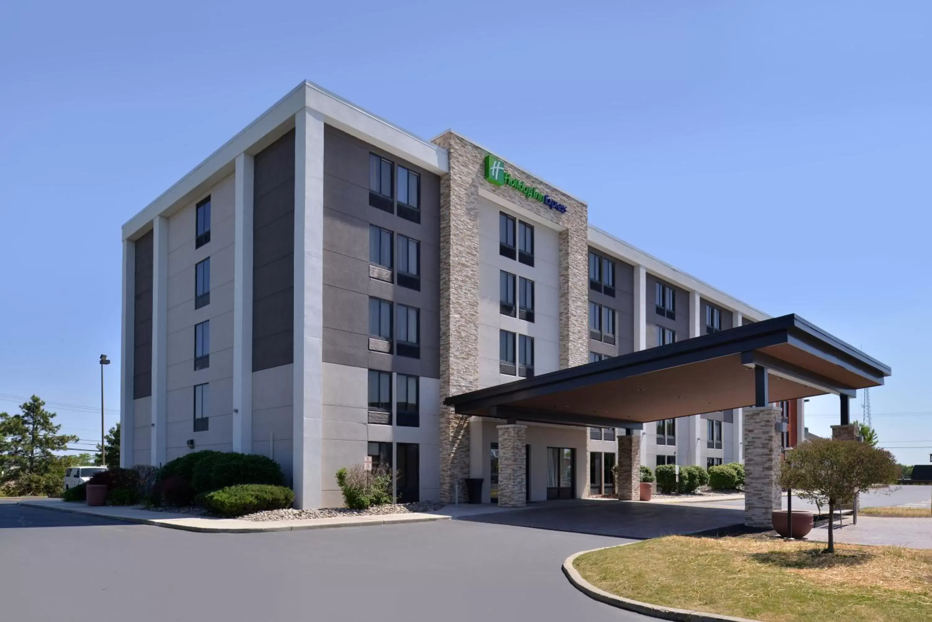 Property Building in Holiday Inn Express Rochester - University Area, an IHG Hotel