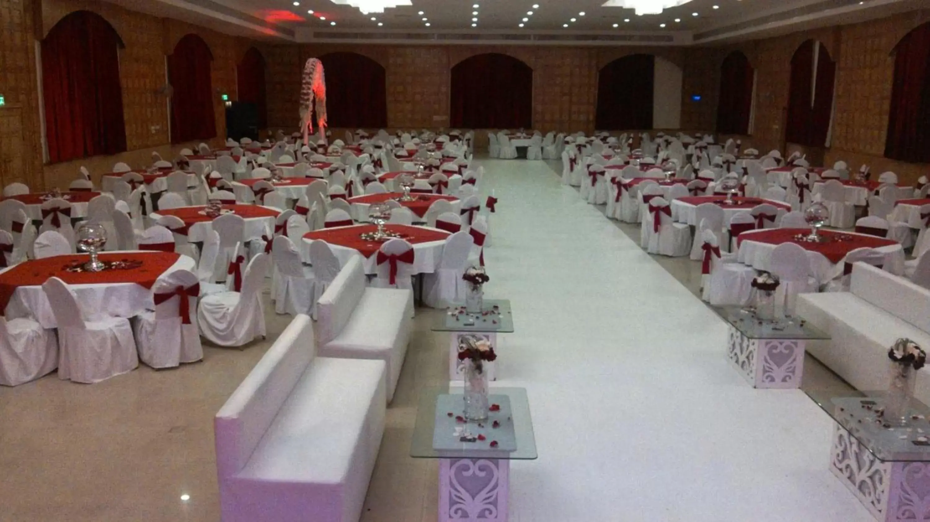 Banquet/Function facilities, Banquet Facilities in Ramee Dream Resort