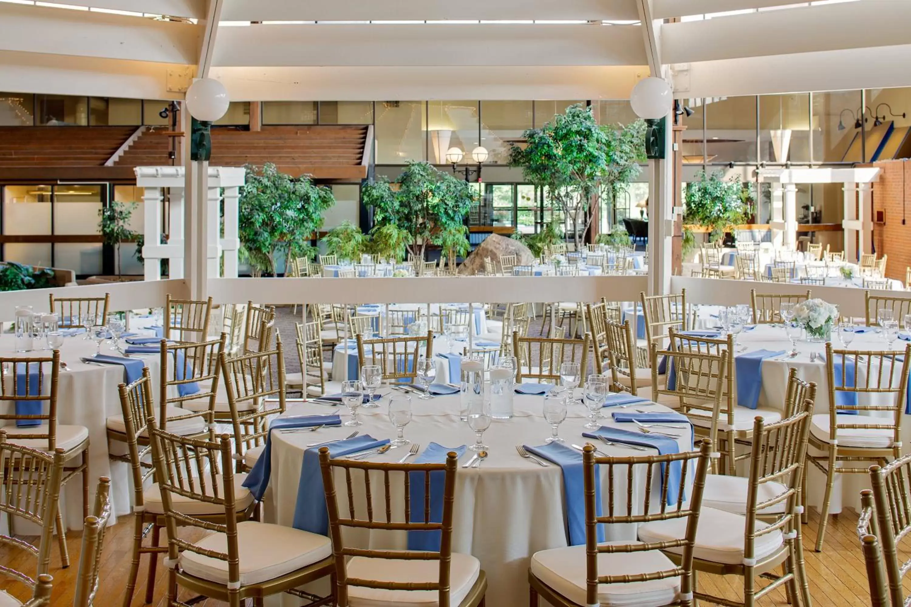 Banquet/Function facilities, Restaurant/Places to Eat in Boxboro Regency