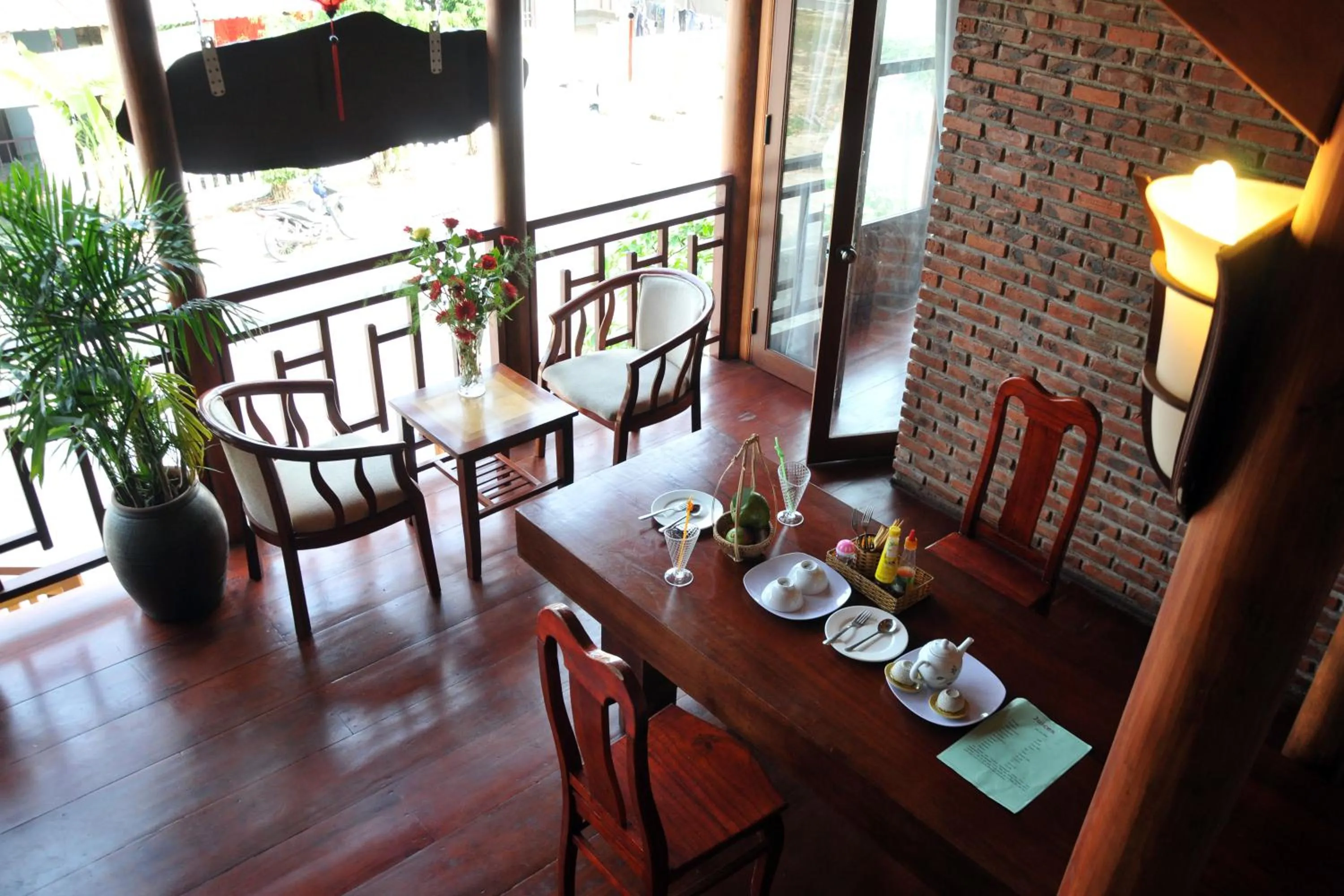 Restaurant/places to eat in Seaside An Bang Homestay