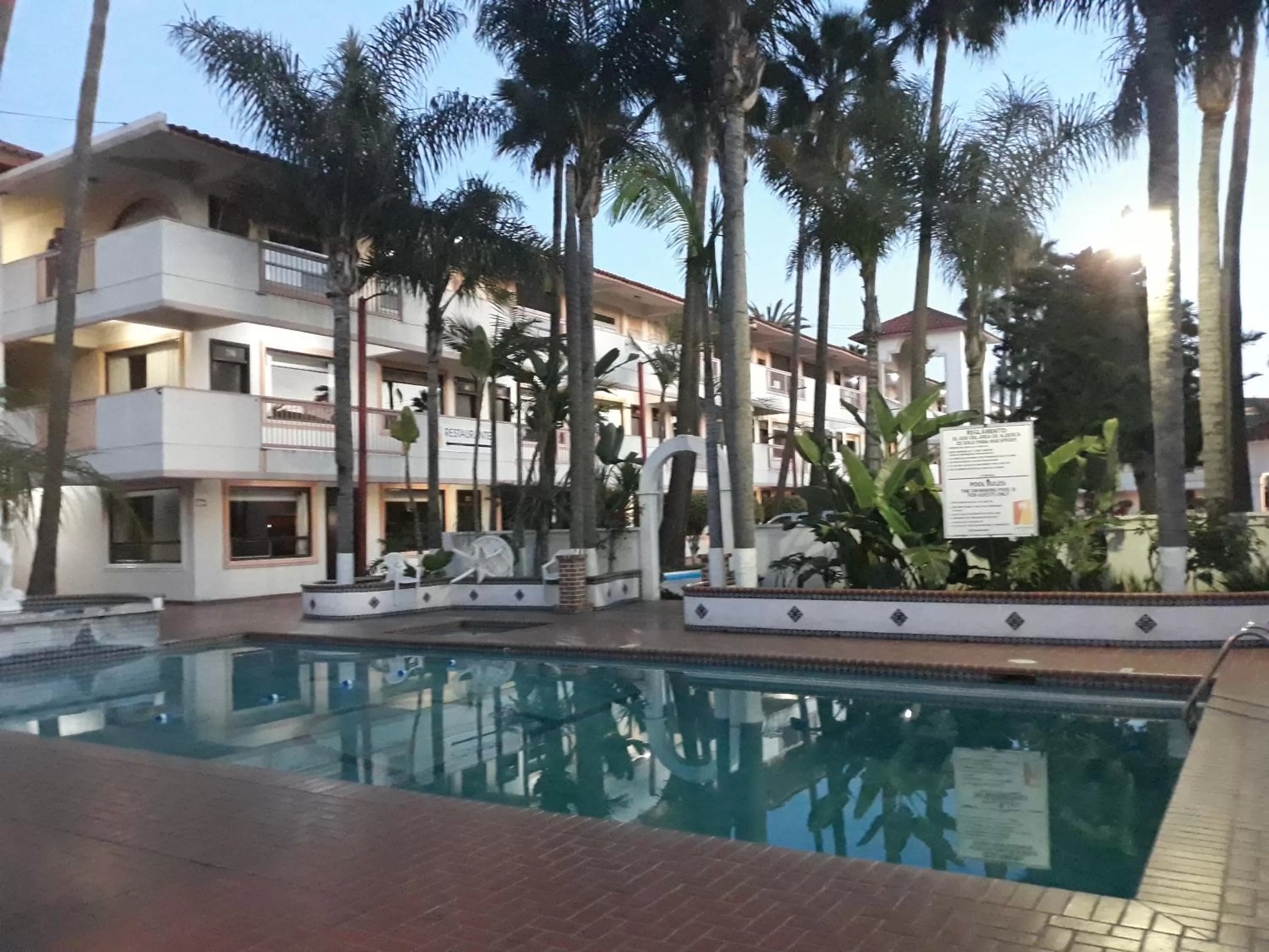 Swimming pool in Hotel Paraiso Las Palmas
