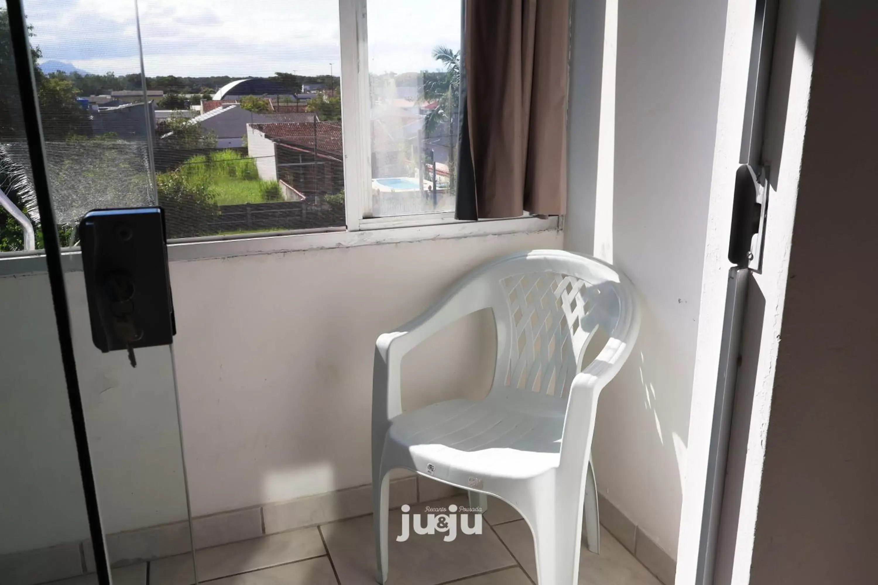 Quadruple Room in Pousada Ju&Ju à 400 mts DA PRAIA Quadruple Room in Pousada Ju&Ju à 400 mts DA PRAIA