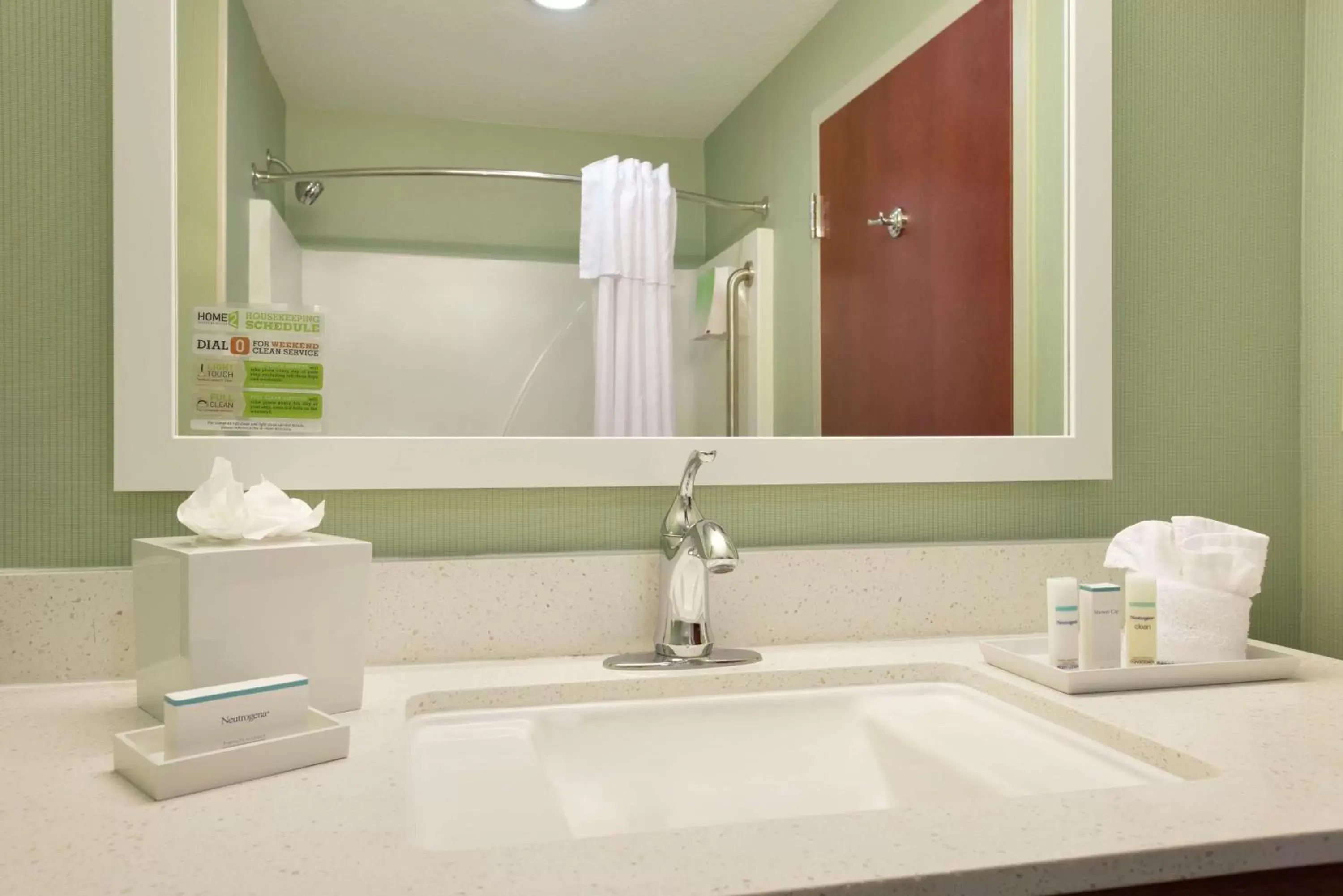 Bathroom in Home2 Suites by Hilton Florida City