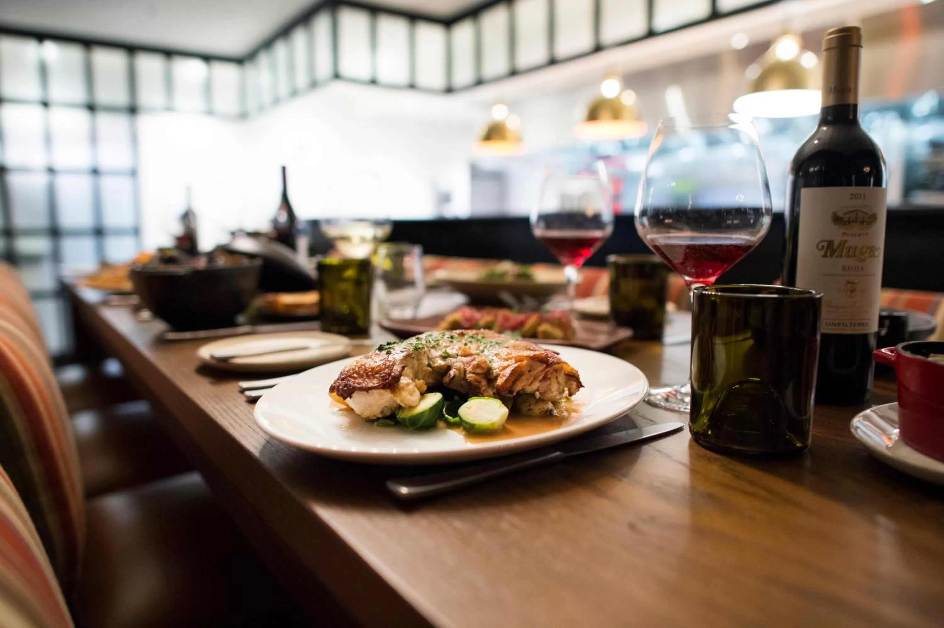 Restaurant/places to eat in Kimpton Taconic Hotel by IHG