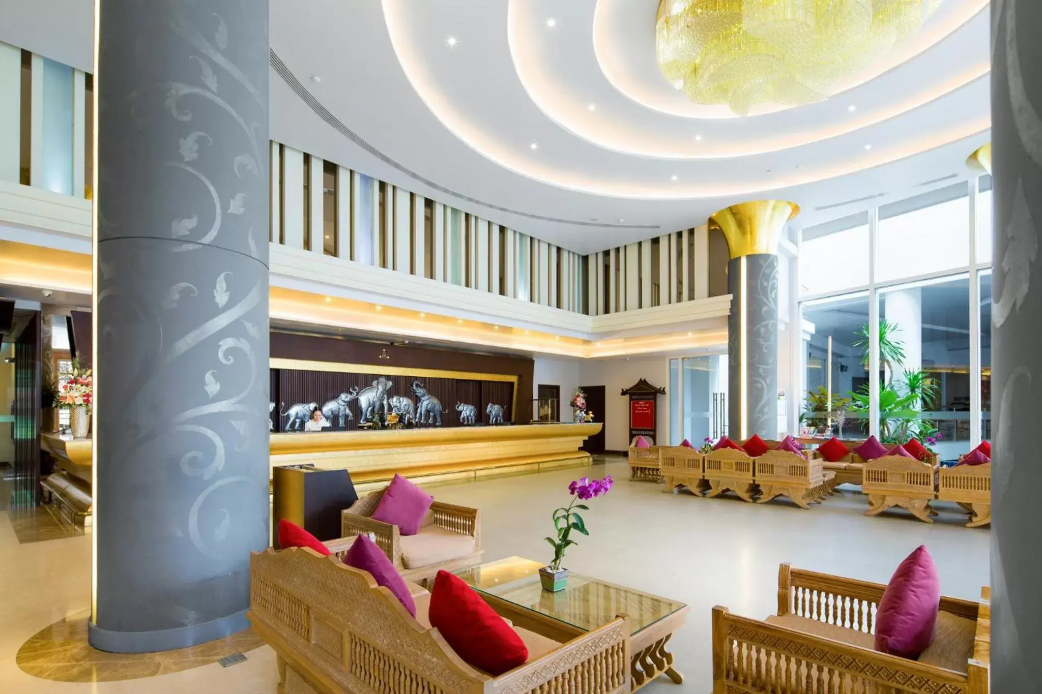 Lobby or reception in Aiyara Grand Hotel