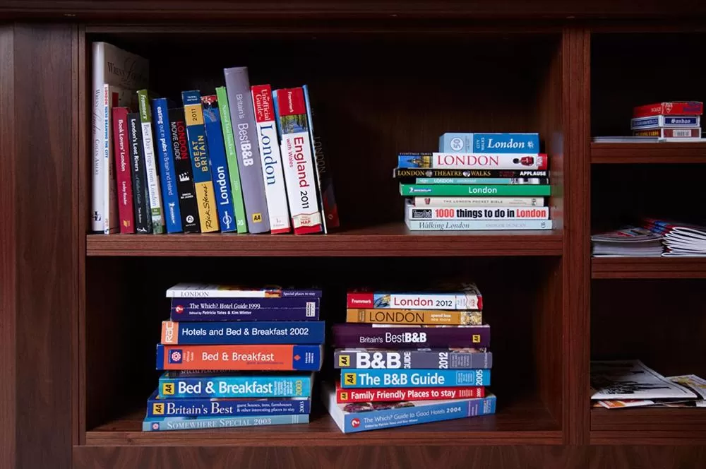 Lobby or reception in The Windermere Hotel, London