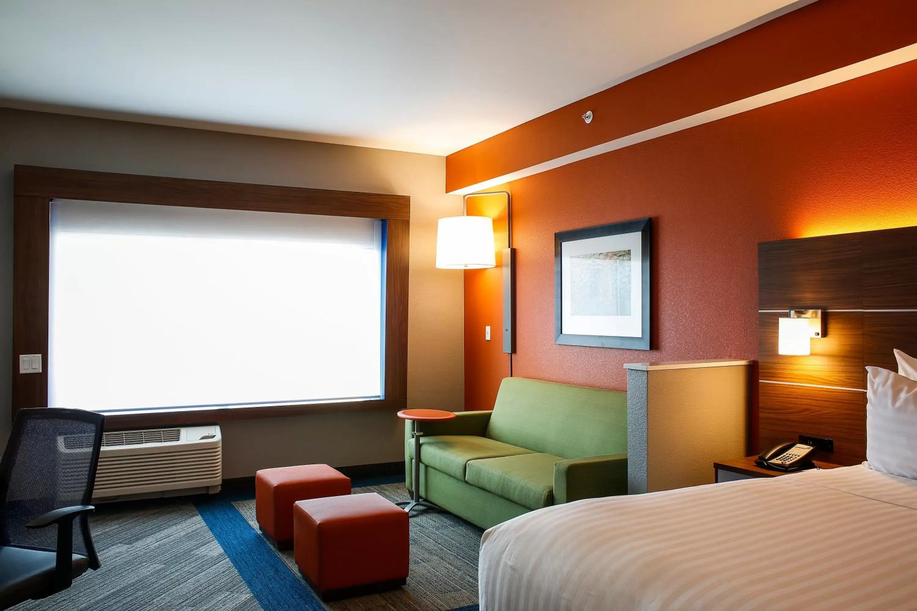 Bedroom in Holiday Inn Express & Suites Downtown Louisville, an IHG Hotel