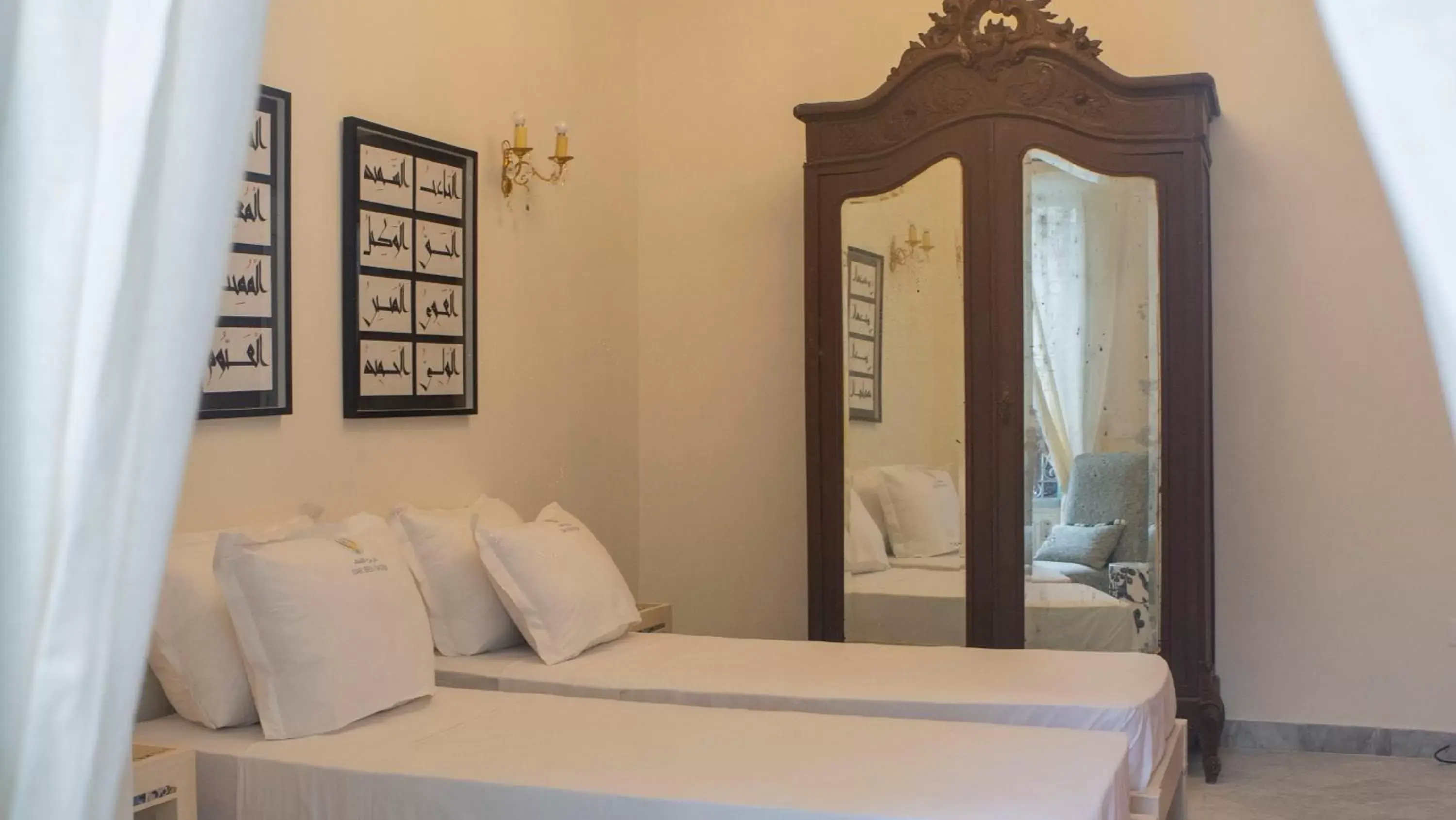 Bedroom, Bed in Dar Ben Gacem Kahia