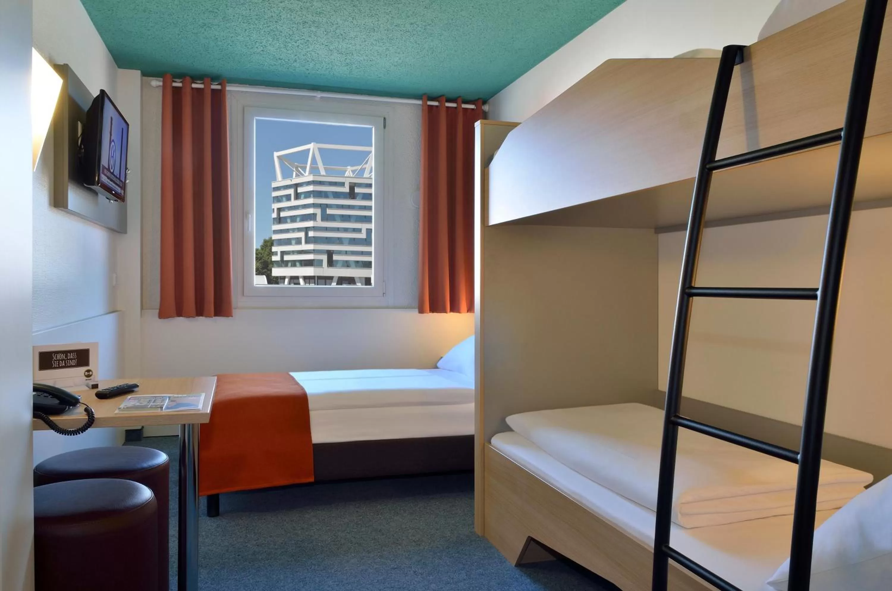 Family Room in B&B Hotel Freiburg-Nord